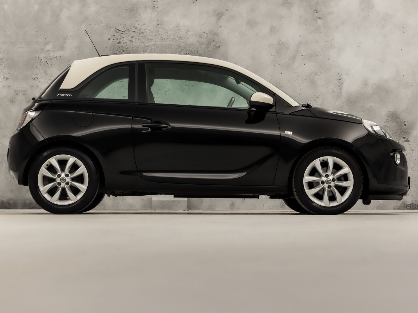 Foto van Opel Adam