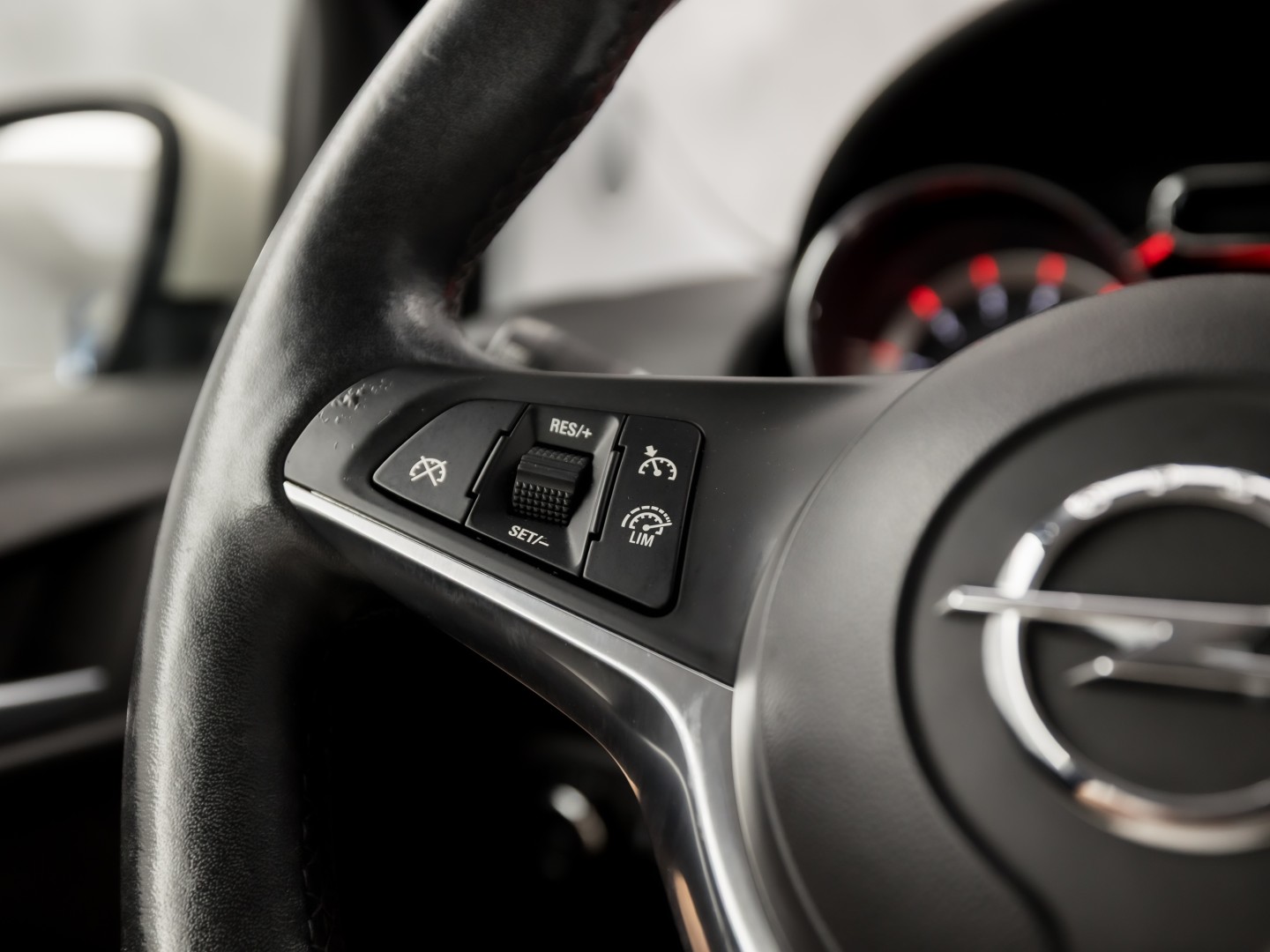 Foto van Opel Adam