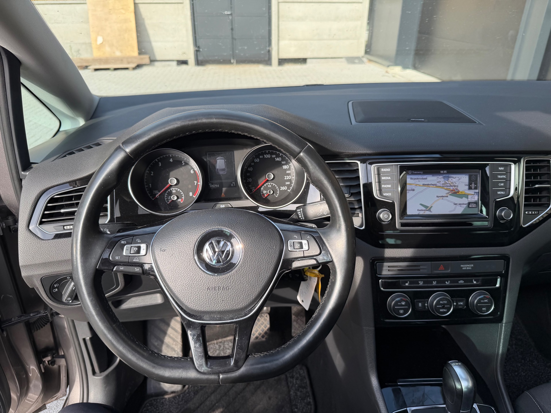 Foto van Volkswagen Golf Sportsvan