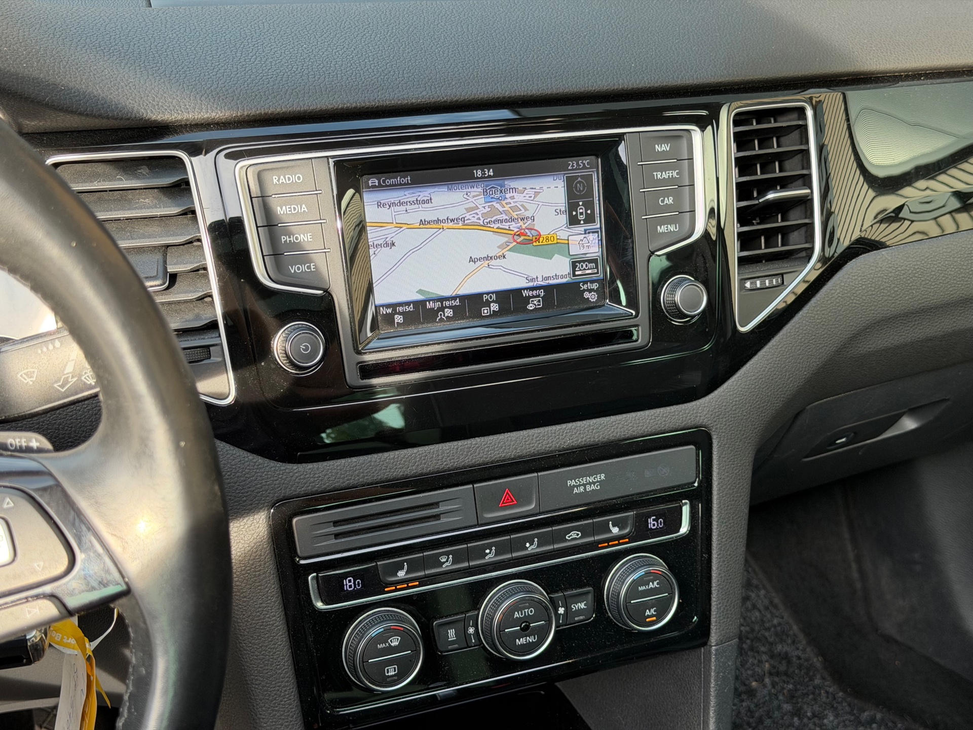 Foto van Volkswagen Golf Sportsvan