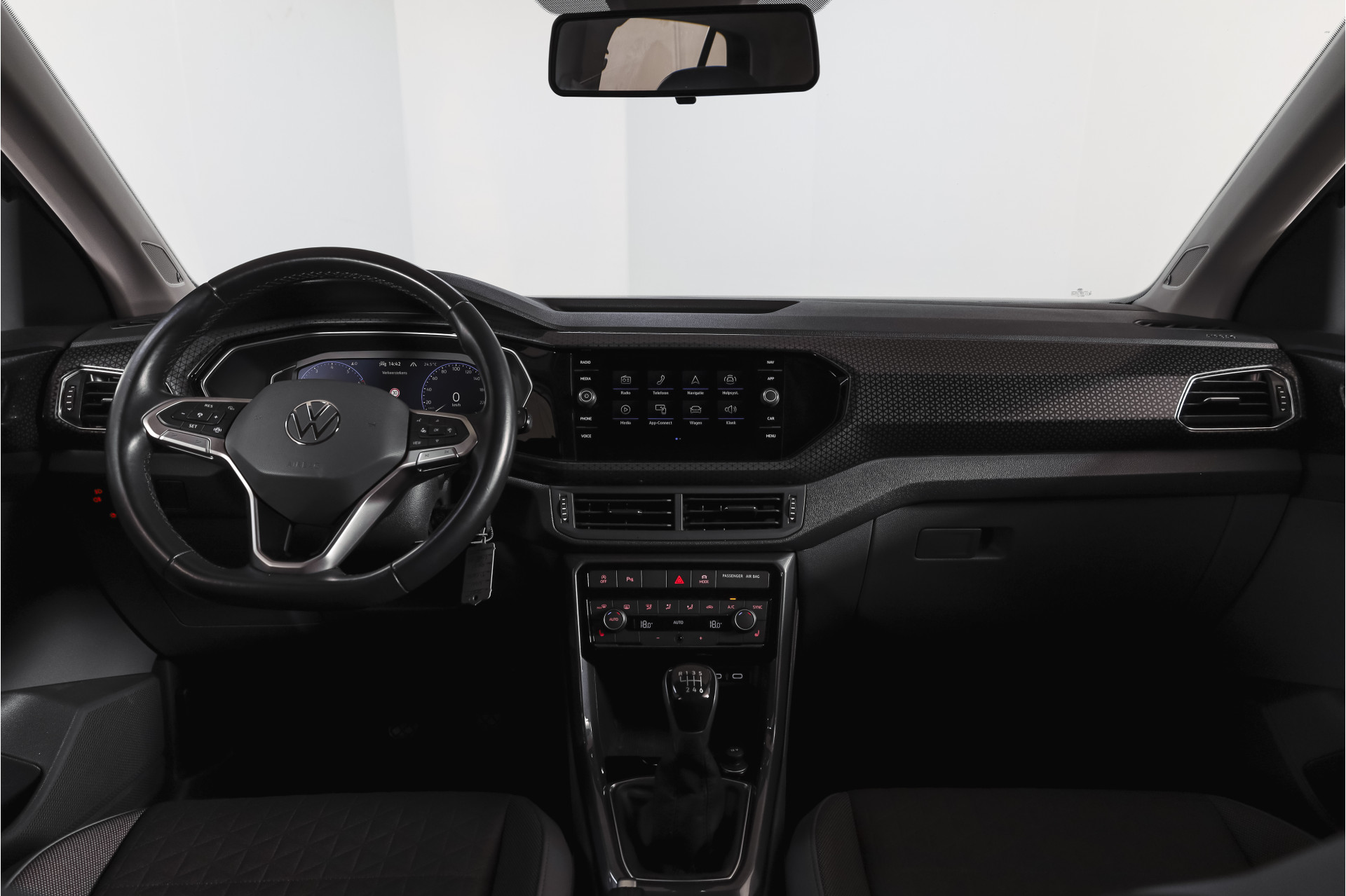 Foto van Volkswagen T-cross
