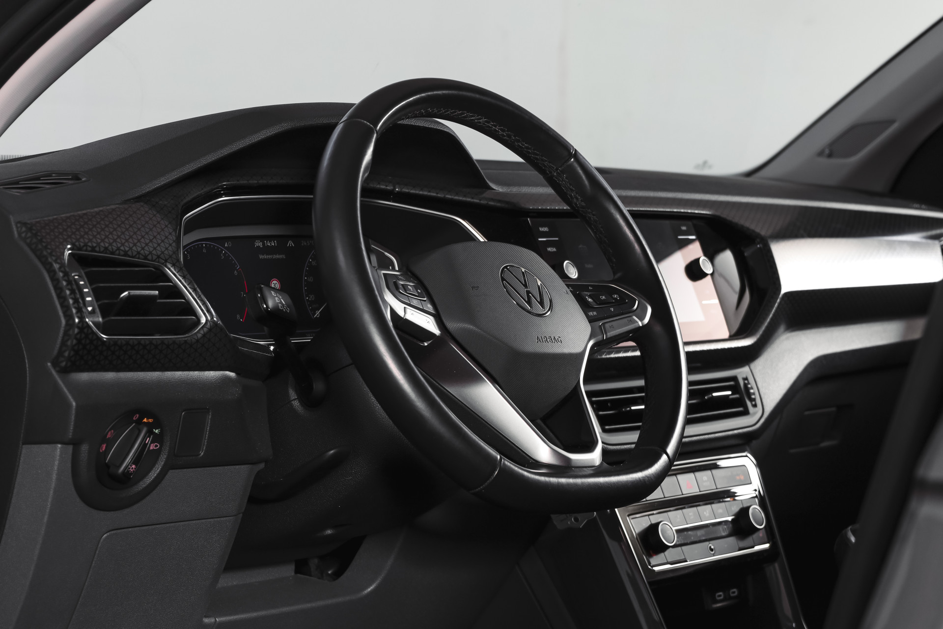 Foto van Volkswagen T-cross