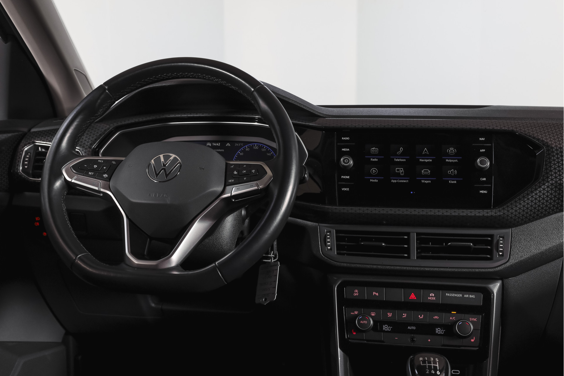 Foto van Volkswagen T-cross