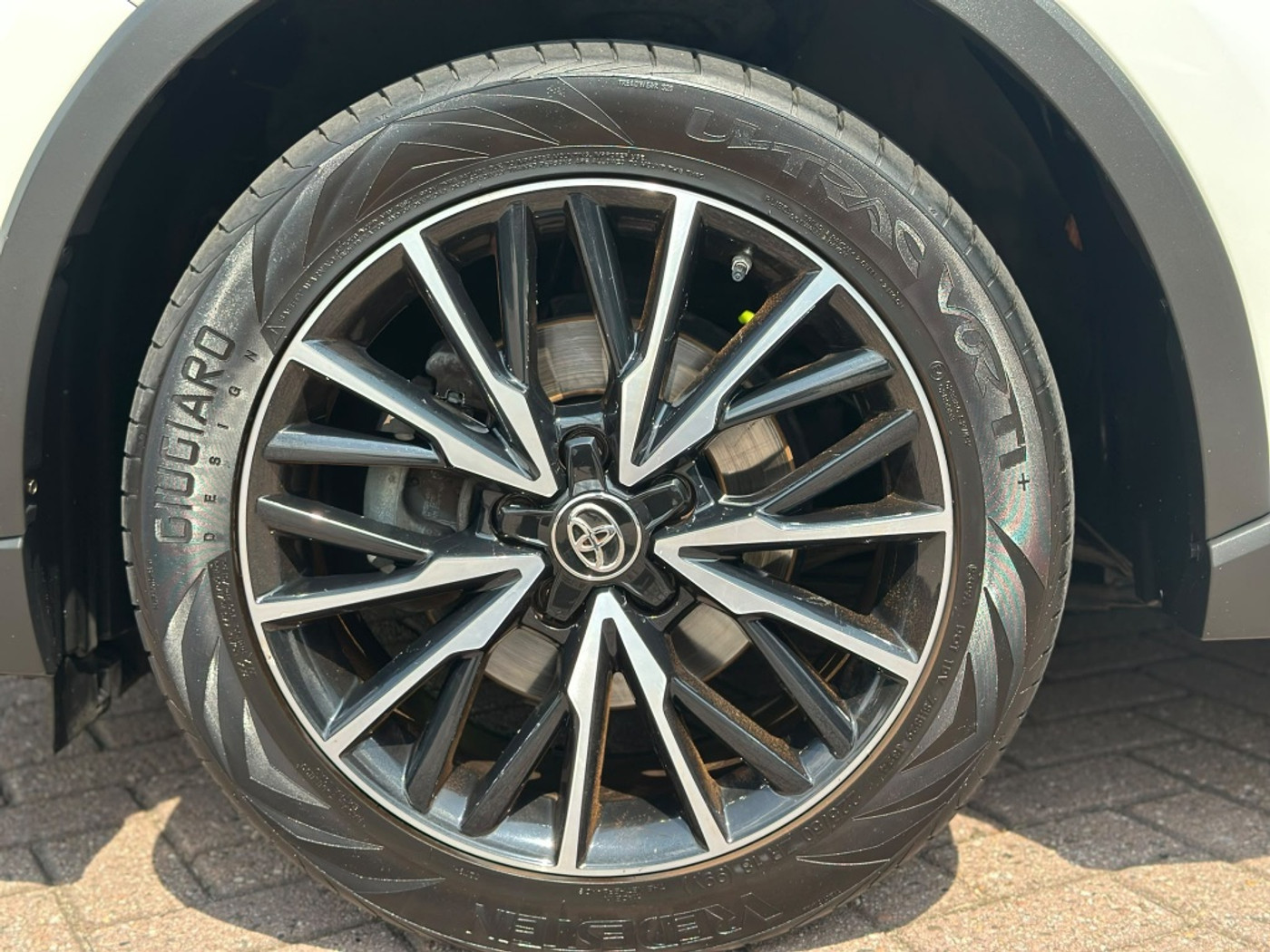 Foto van Toyota Toyota C-hr