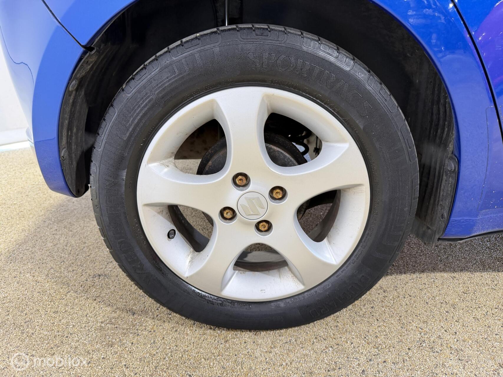 Foto van Suzuki Swift