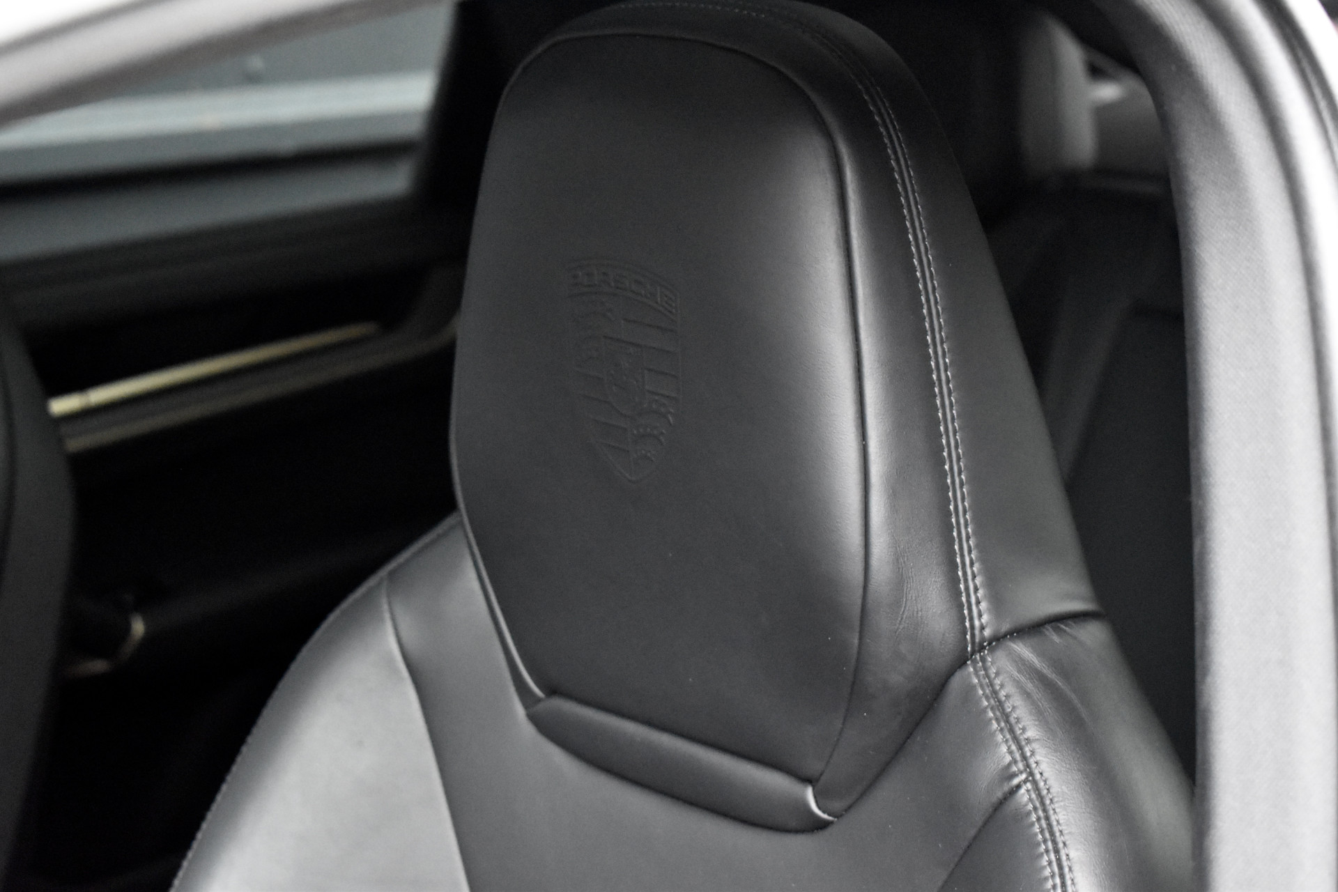 Foto van Porsche Cayenne E-hybrid