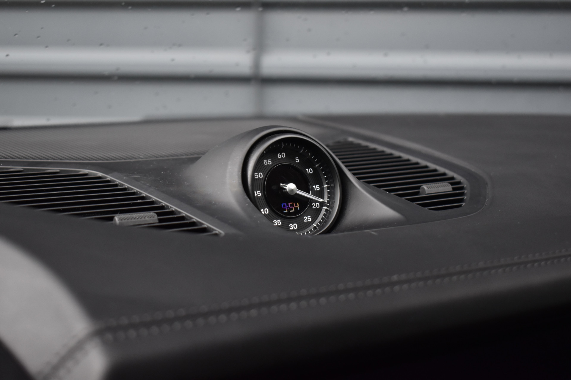 Foto van Porsche Cayenne E-hybrid