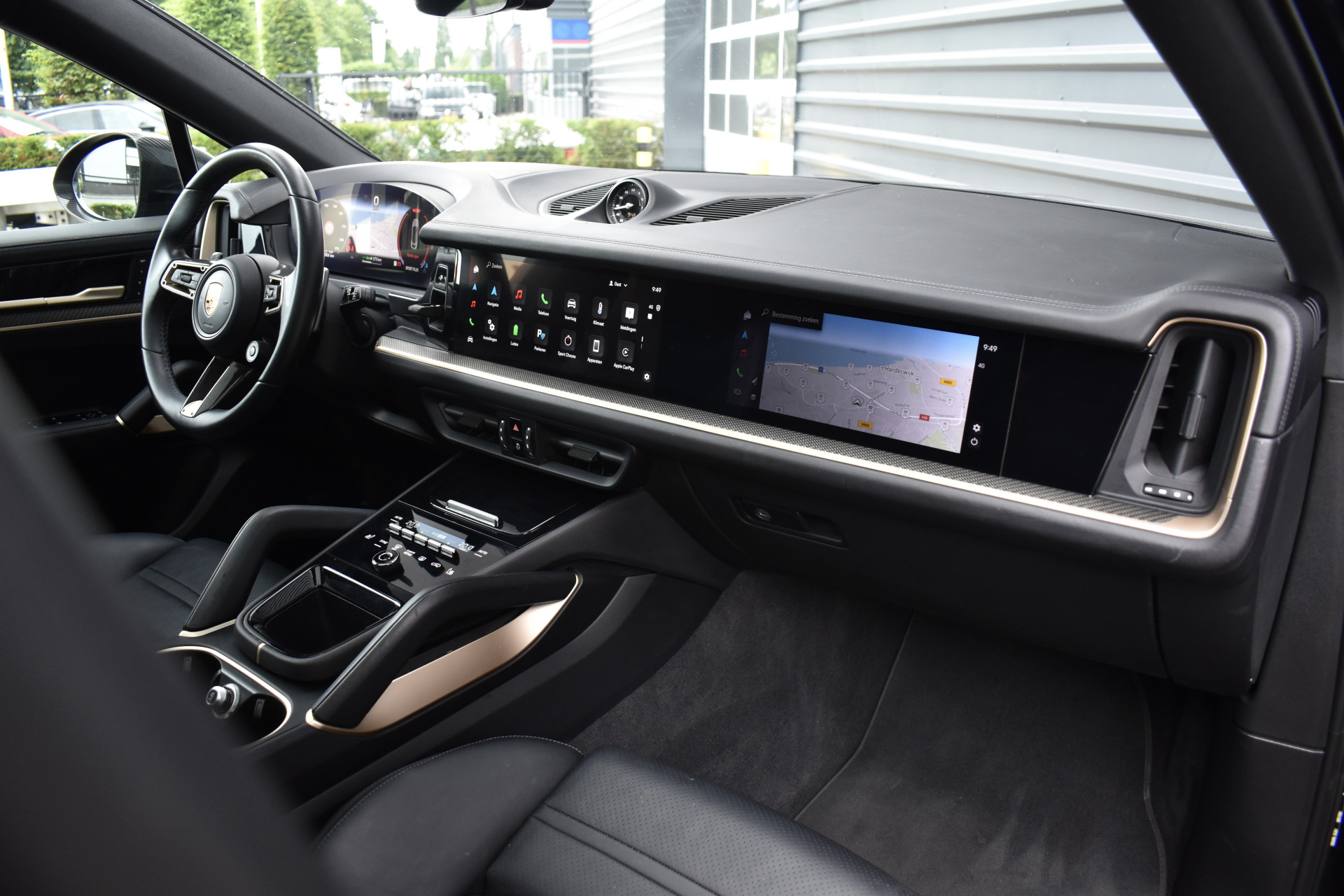Foto van Porsche Cayenne E-hybrid