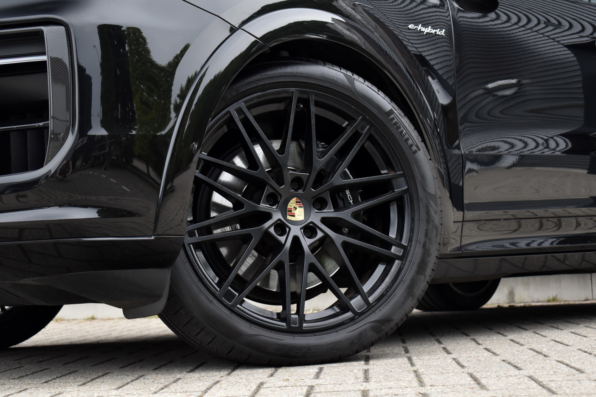 Foto van Porsche Cayenne E-hybrid
