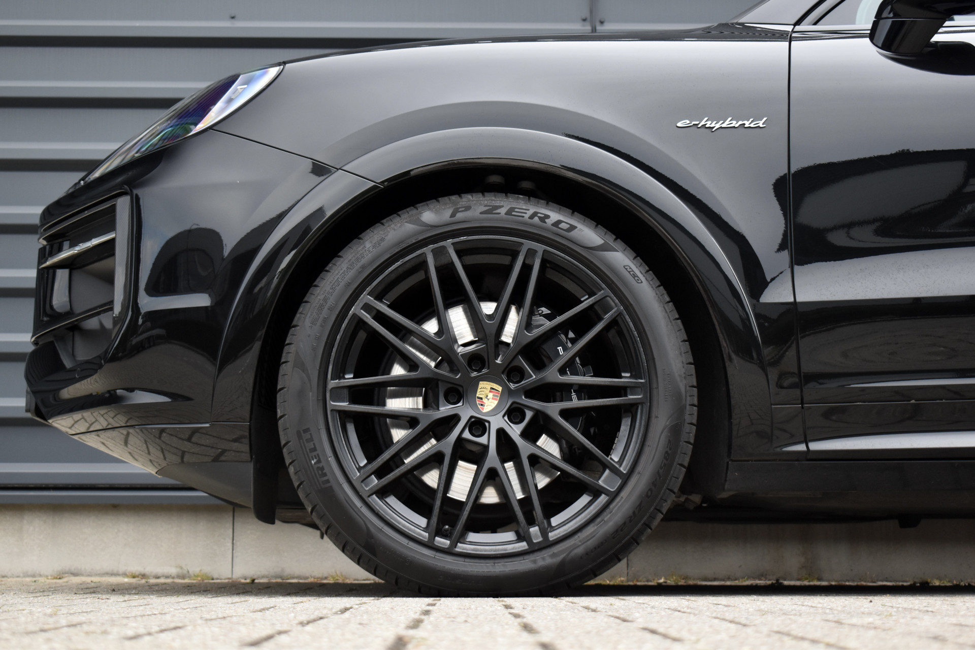 Foto van Porsche Cayenne E-hybrid