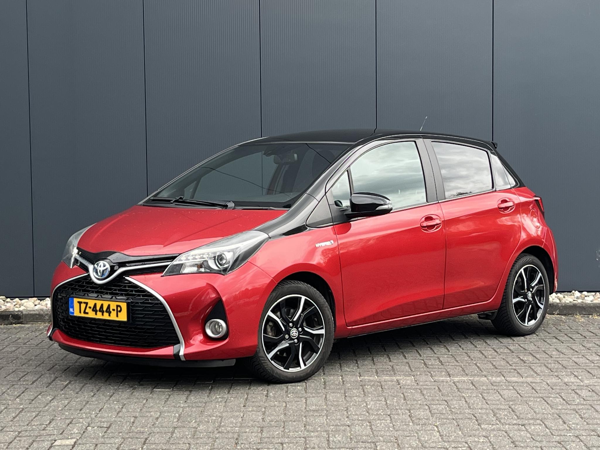 Foto van Toyota Toyota Yaris Hybrid