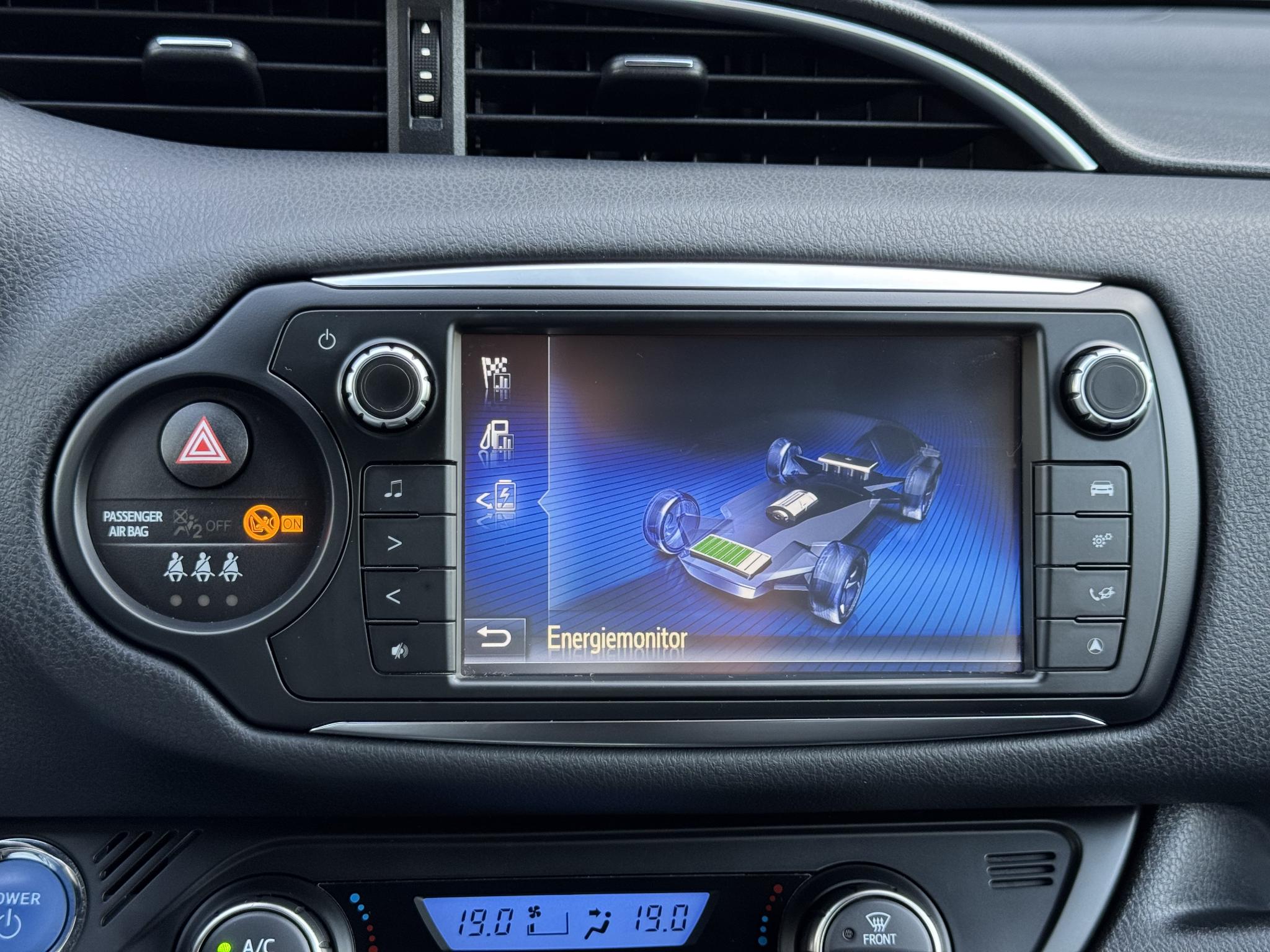 Foto van Toyota Toyota Yaris Hybrid