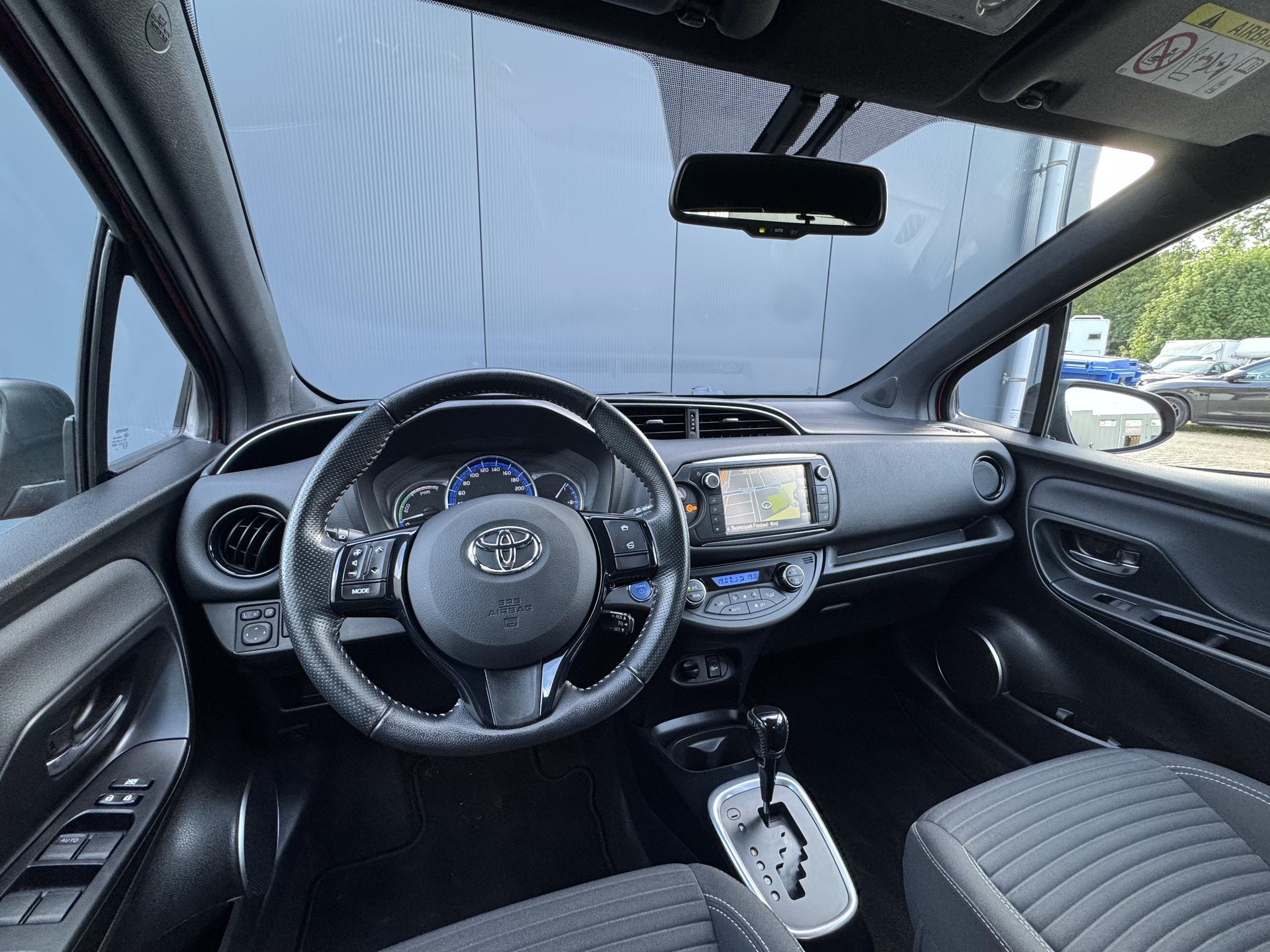 Foto van Toyota Toyota Yaris Hybrid