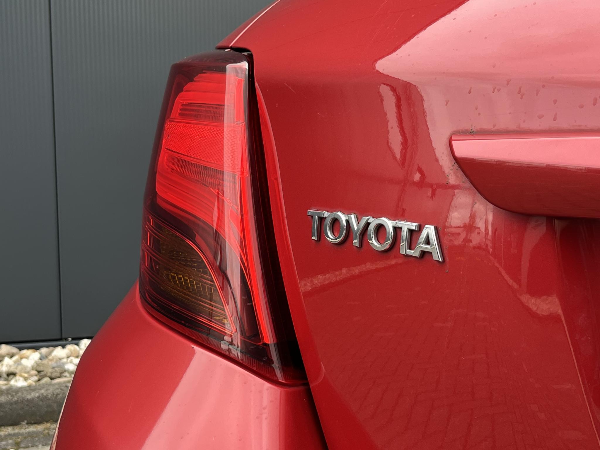 Foto van Toyota Toyota Yaris Hybrid
