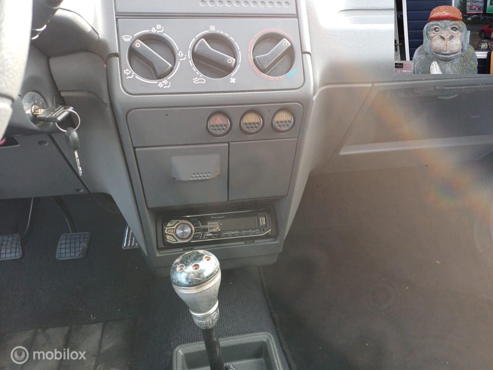 Foto van Mazda Mazda 2