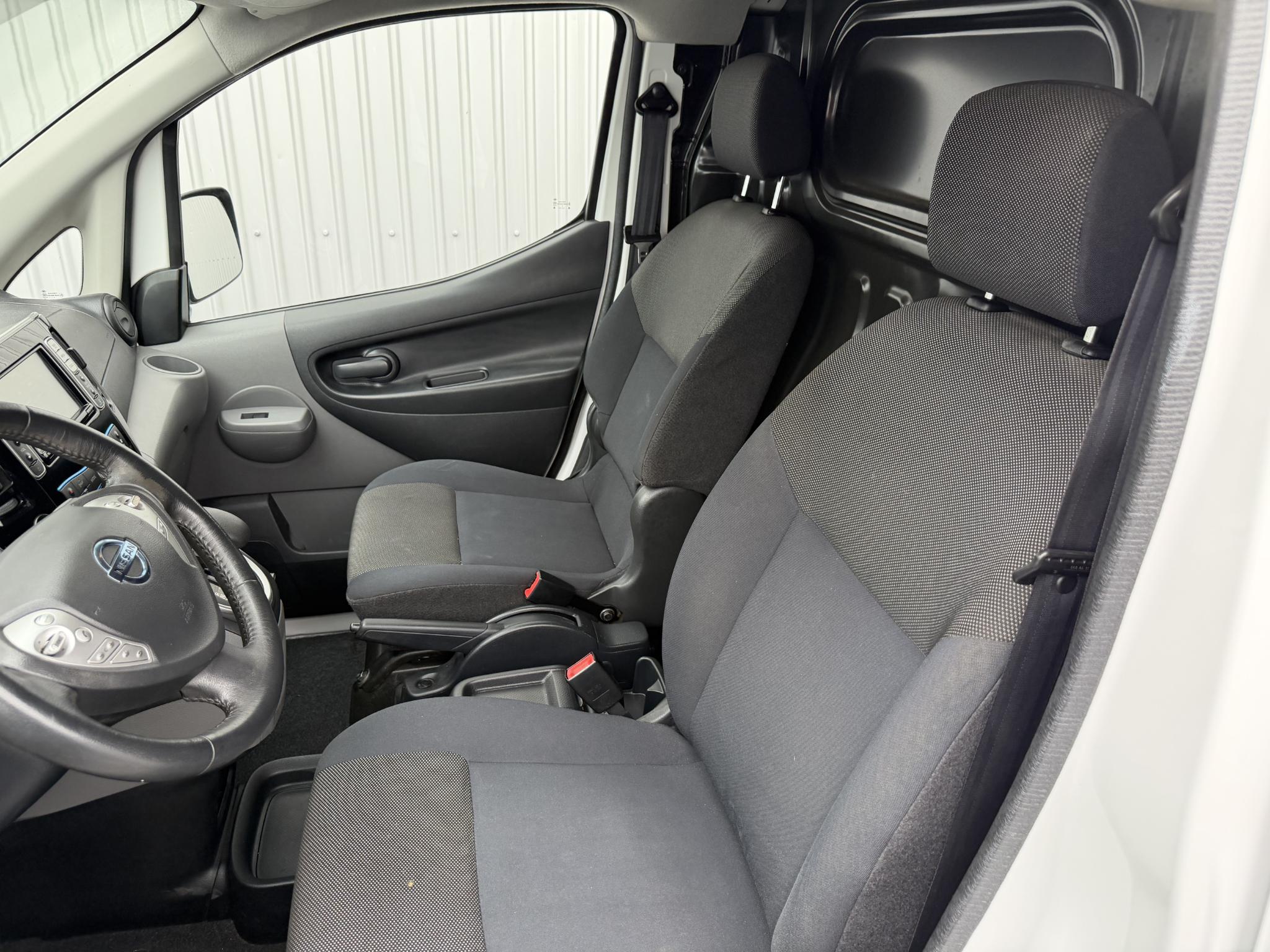 Foto van Nissan Nissan E-nv200