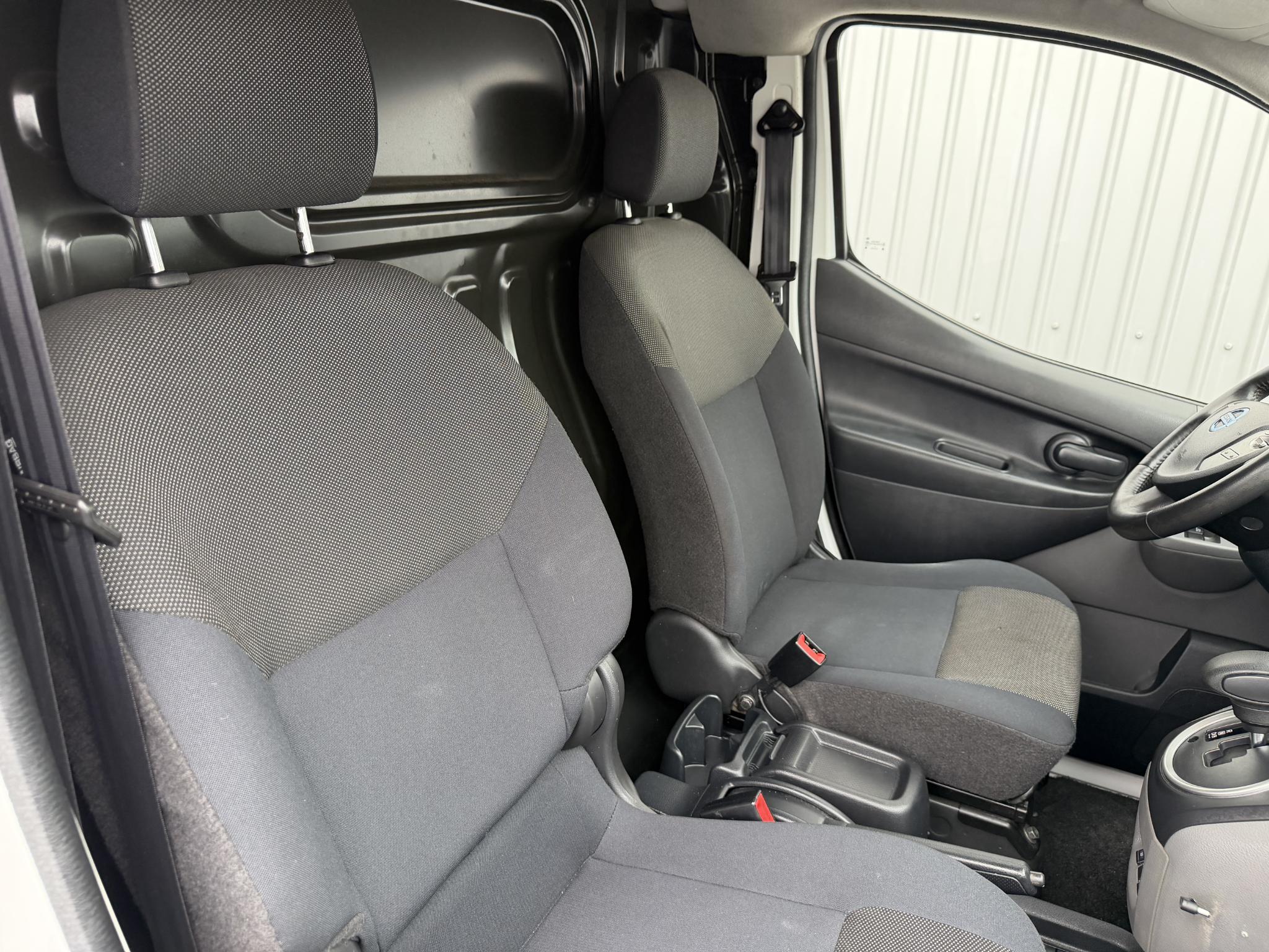 Foto van Nissan Nissan E-nv200