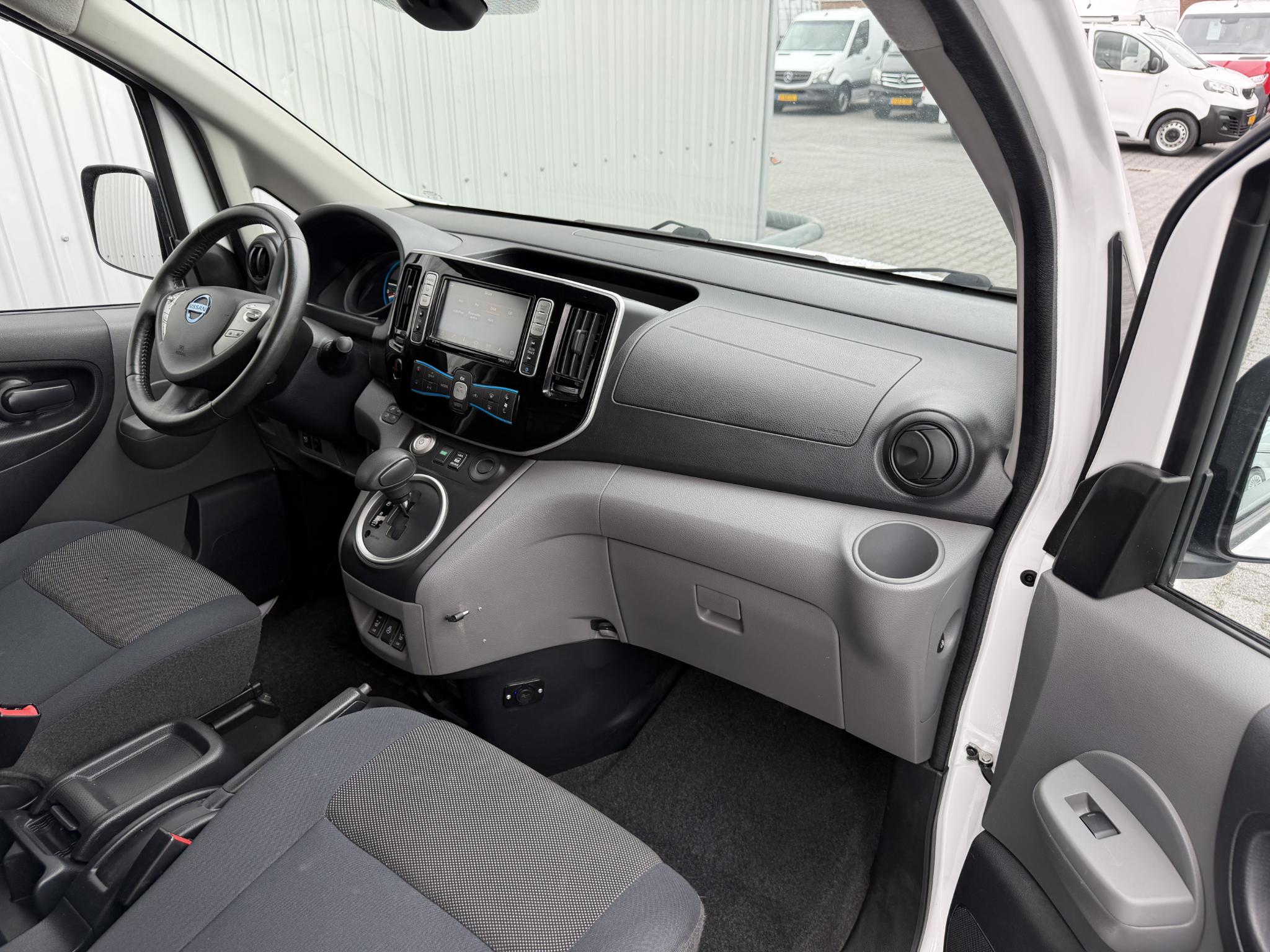 Foto van Nissan Nissan E-nv200