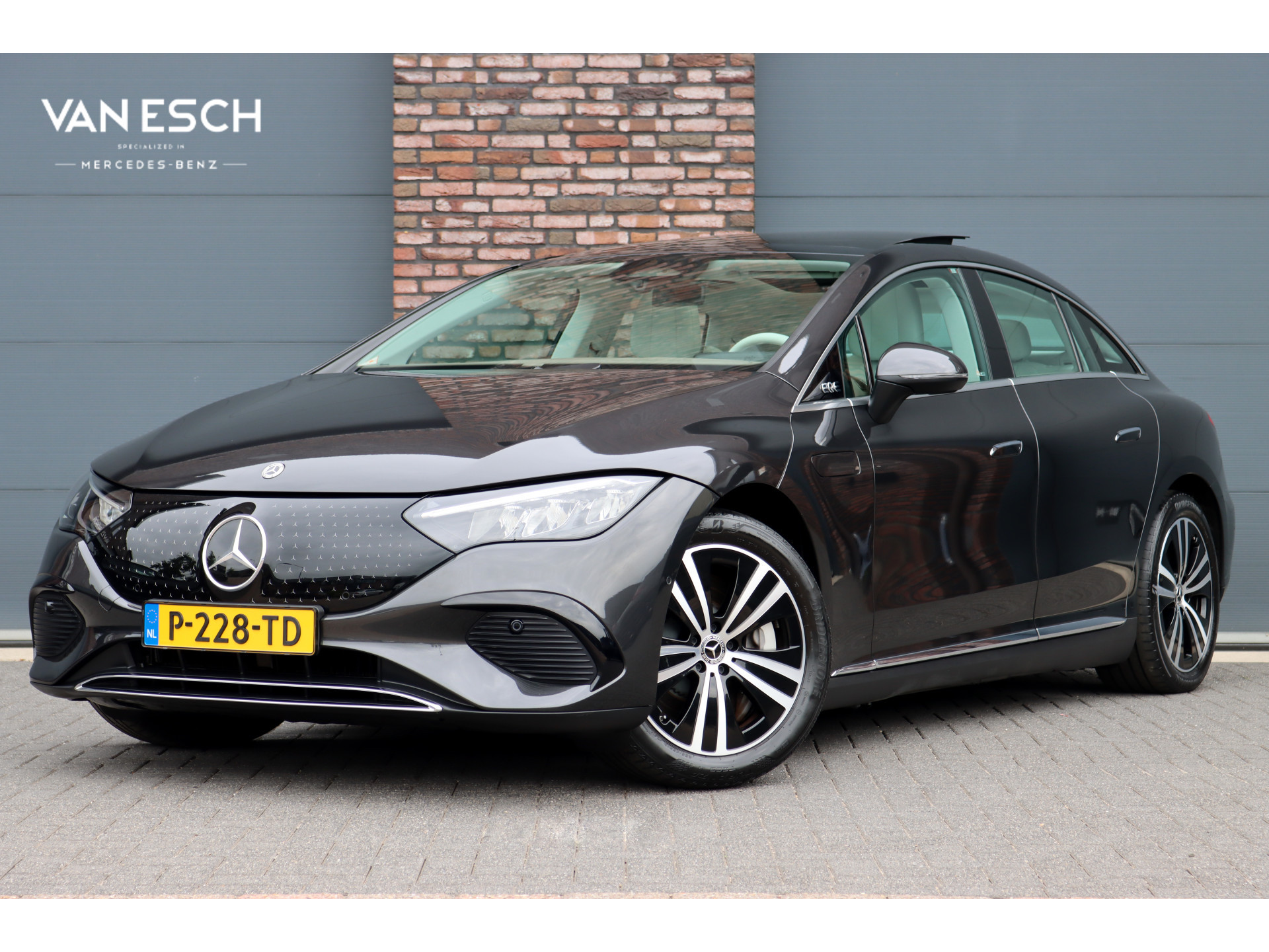 Mercedes-Benz Eqe 350+ 350+ Launch Edition Luxury Line 91 kWh | 2022 - voorkant