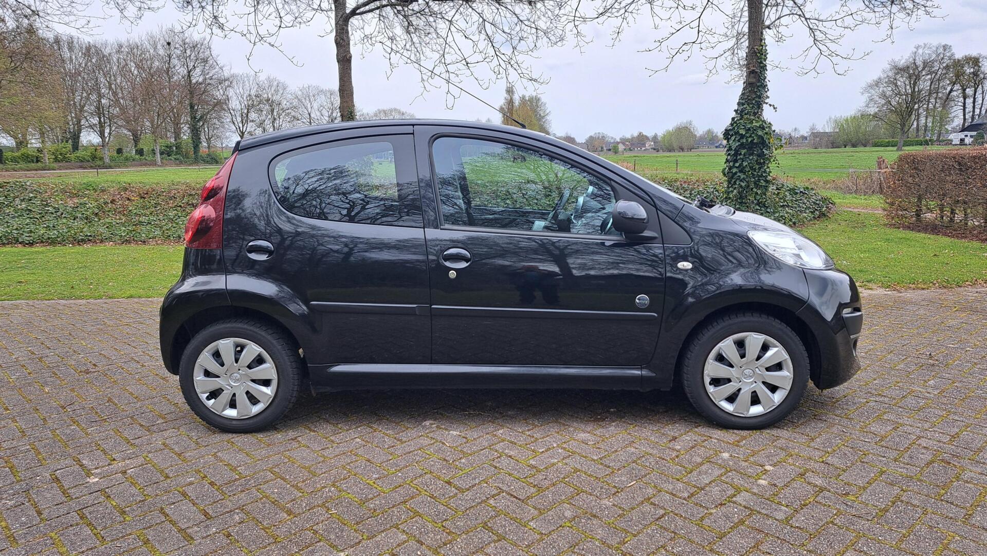 Foto van Peugeot Peugeot 107