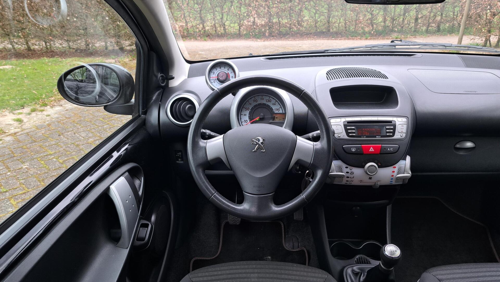 Foto van Peugeot Peugeot 107
