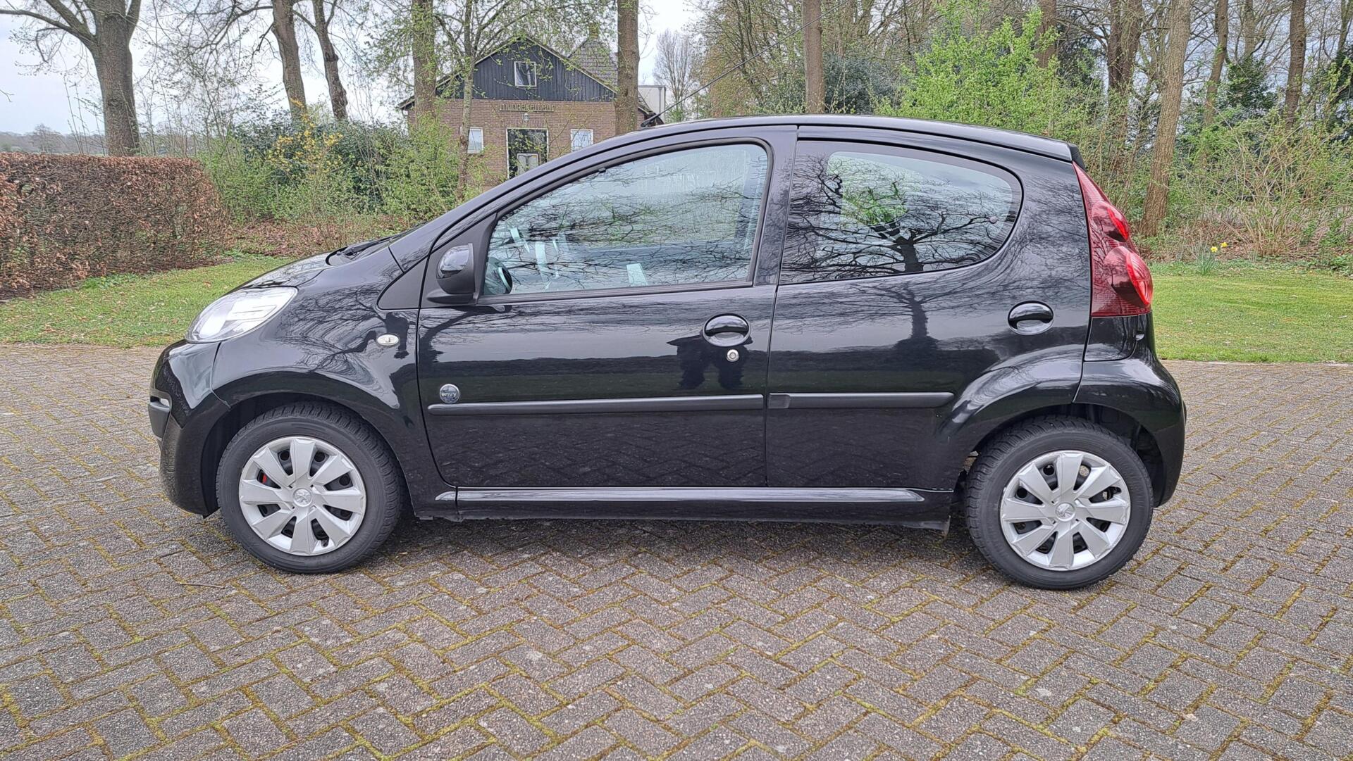 Foto van Peugeot Peugeot 107