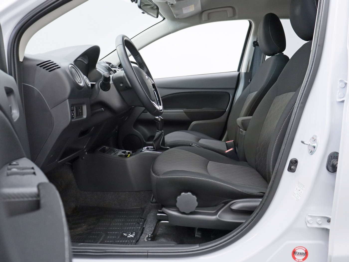 Foto van Mitsubishi Space Star
