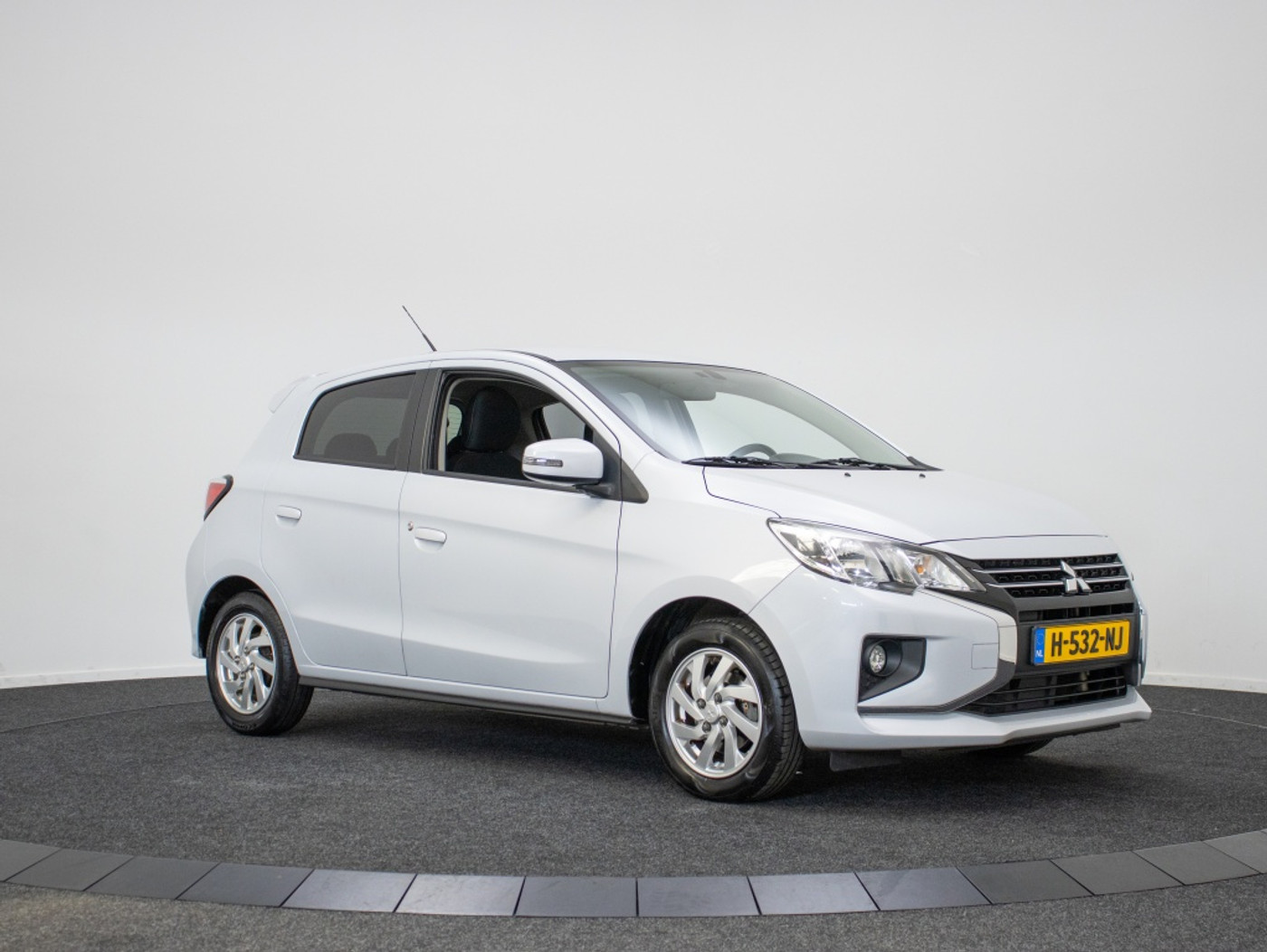 Foto van Mitsubishi Space Star