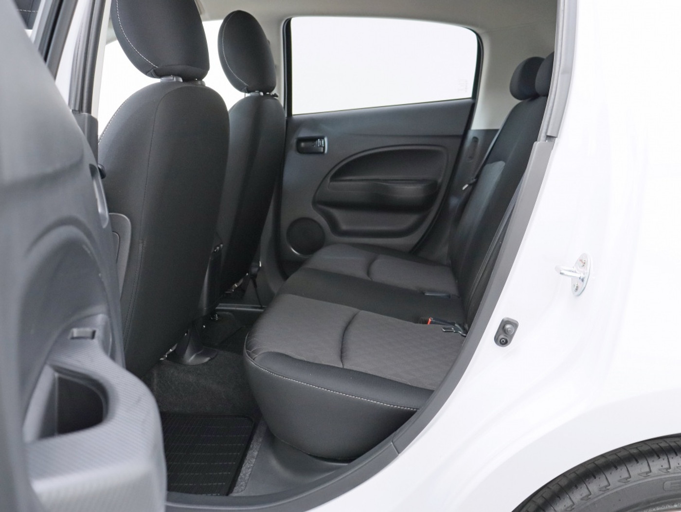 Foto van Mitsubishi Space Star