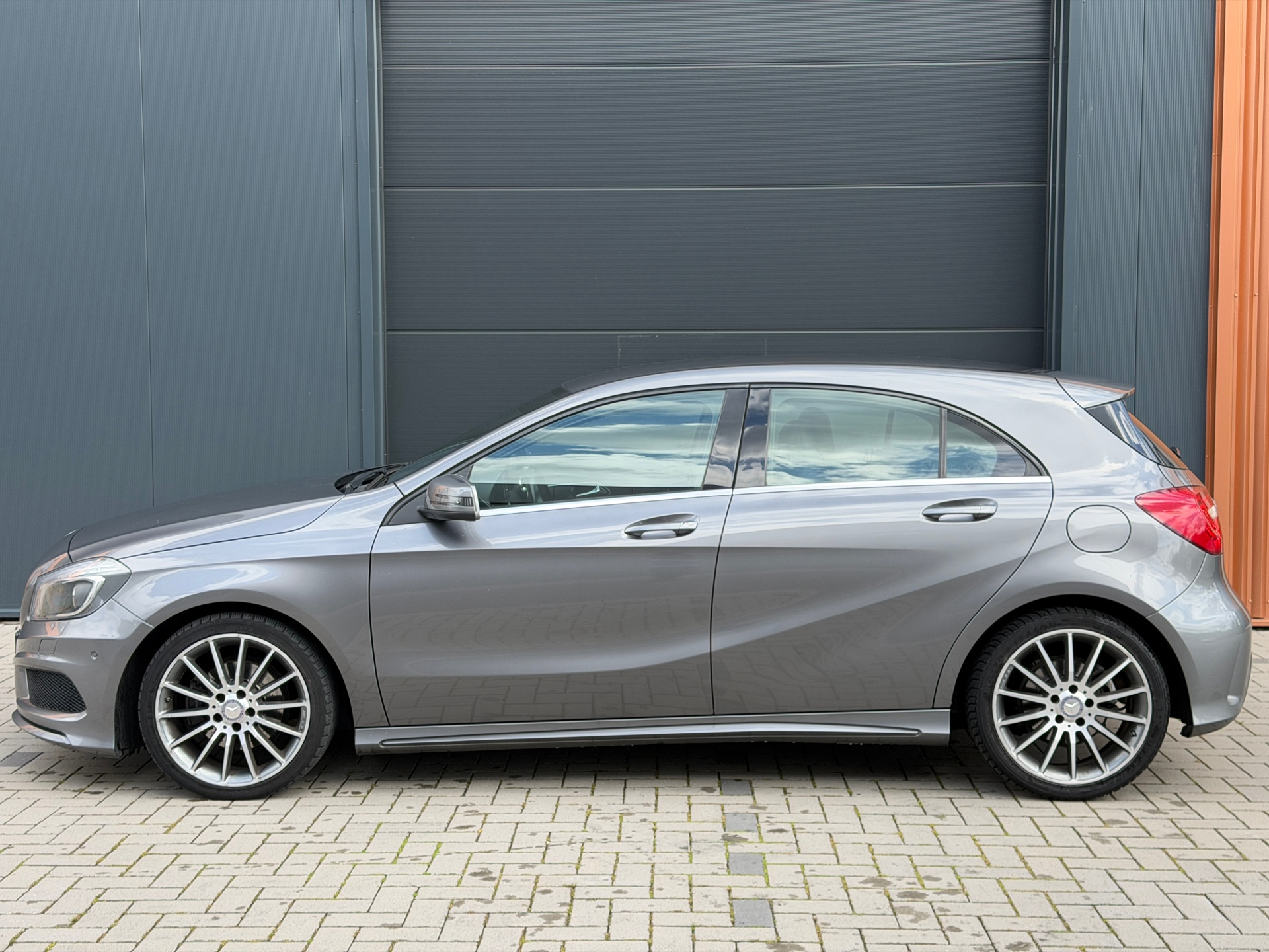 Foto van Mercedes-Benz A 180