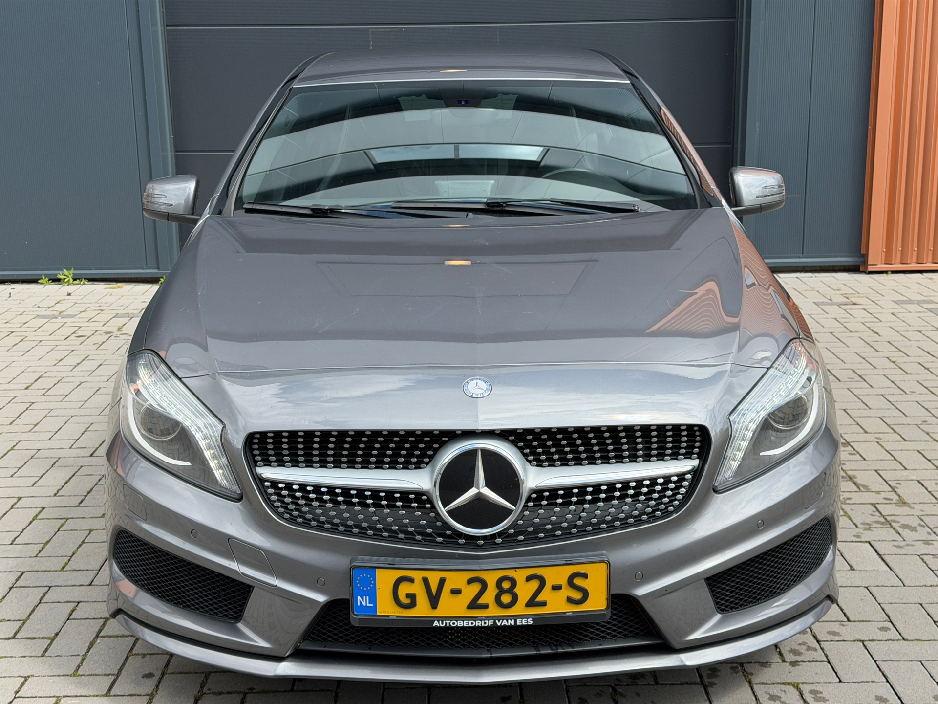 Foto van Mercedes-Benz A 180