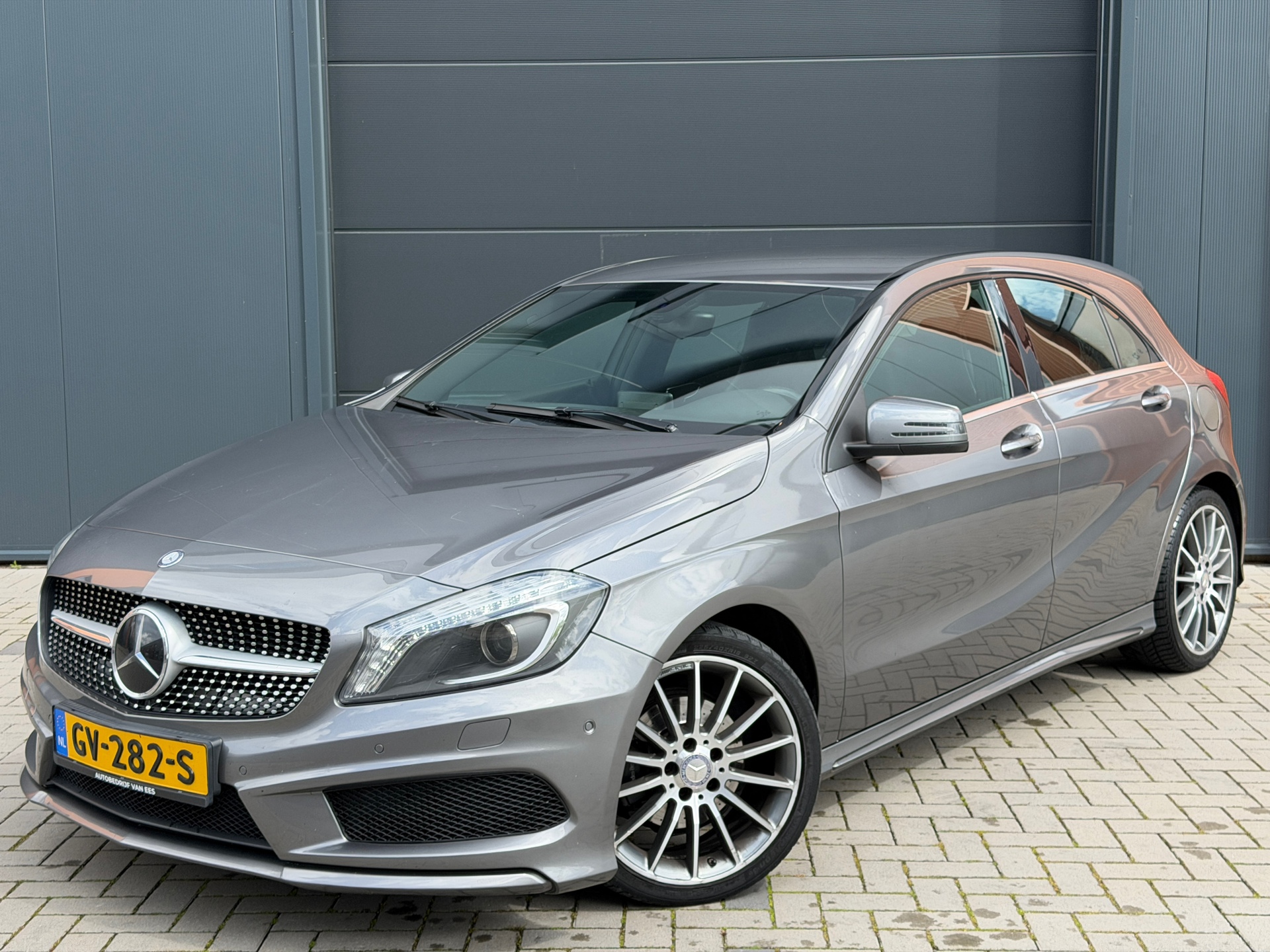 Foto van Mercedes-Benz A 180