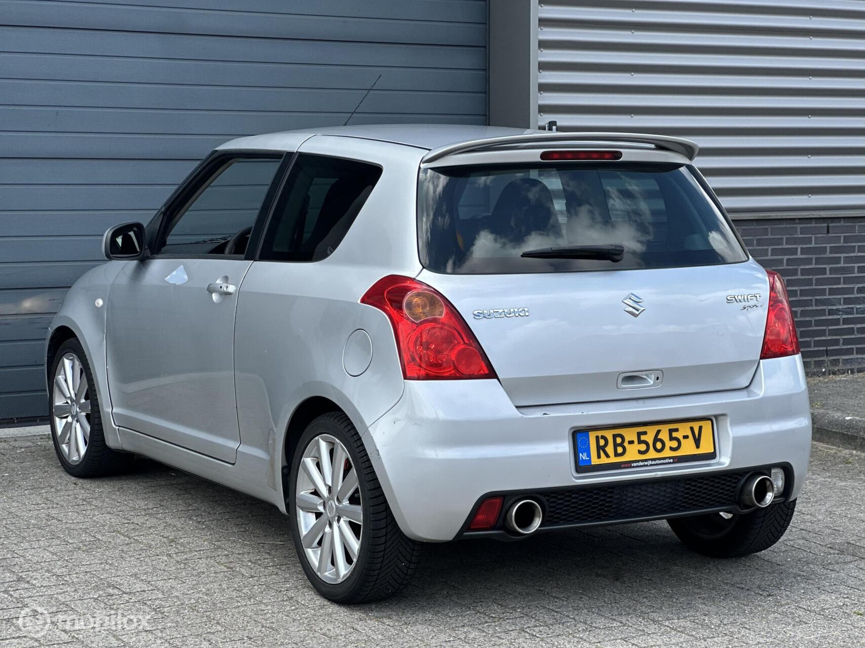 Foto van Suzuki Swift