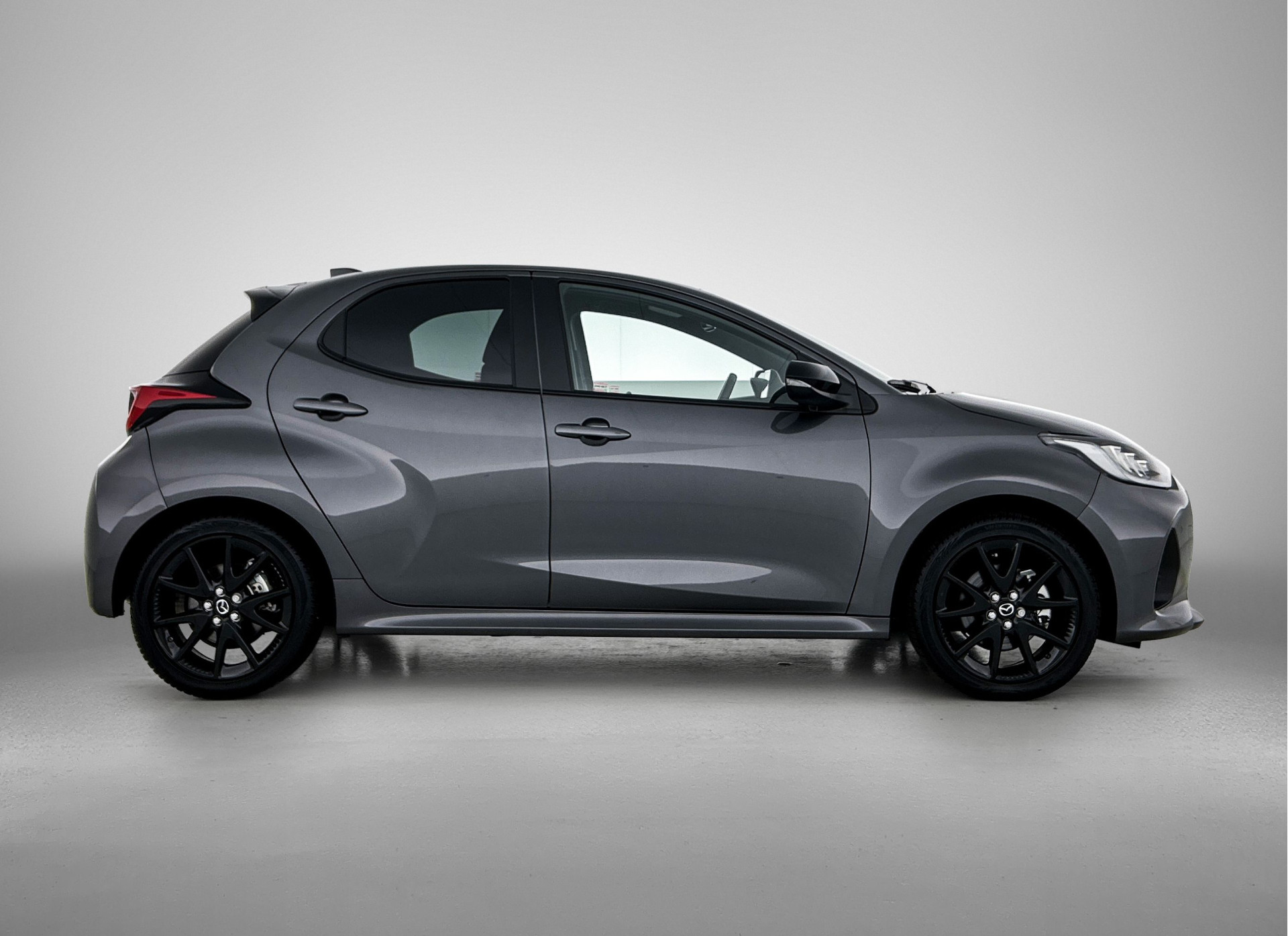 Foto van Mazda Mazda2 Hybrid