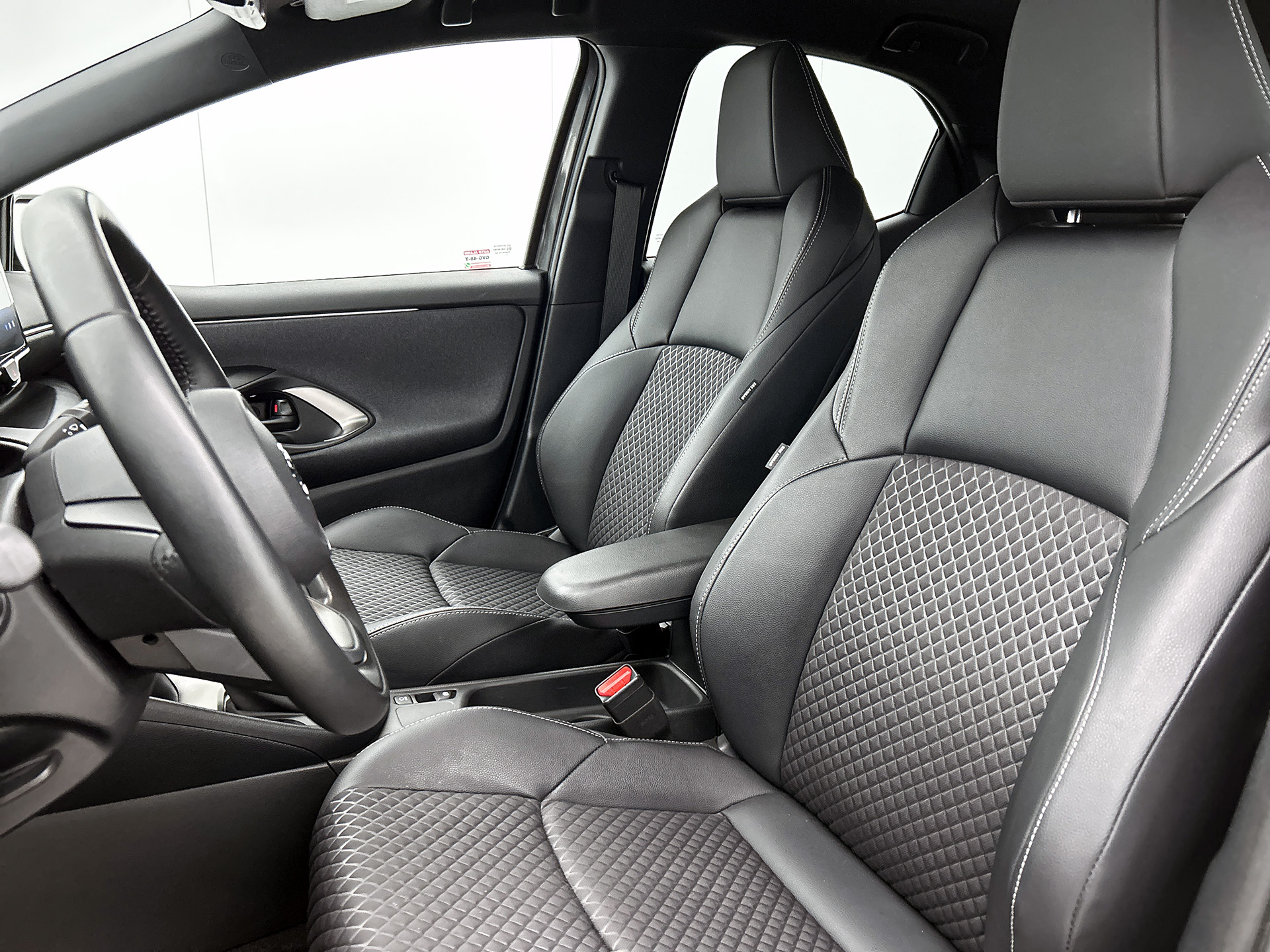 Foto van Mazda Mazda2 Hybrid