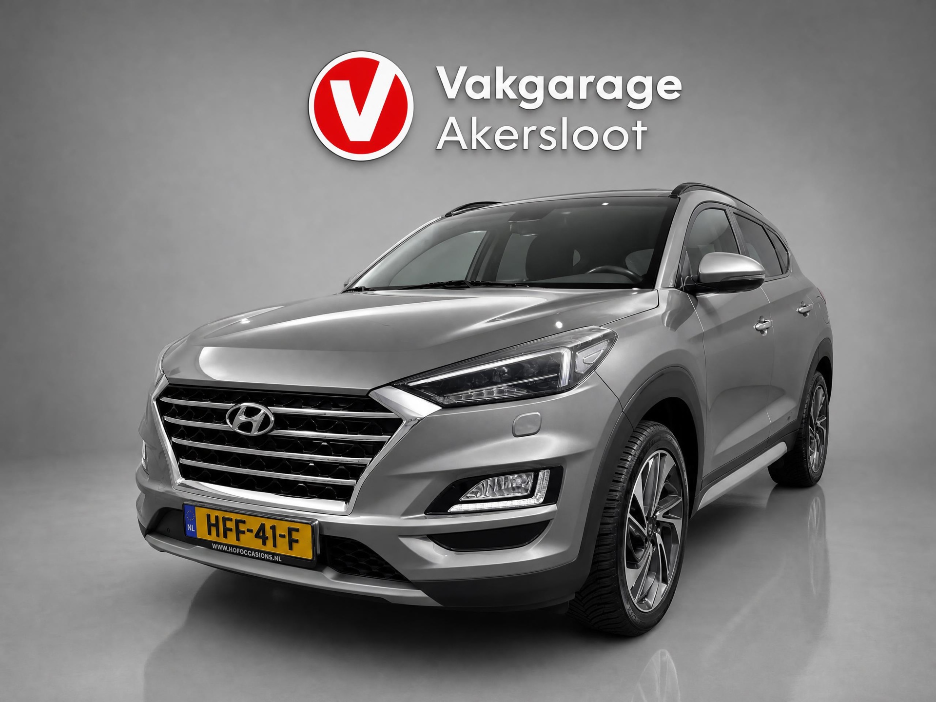 Hyundai Tucson 1.6 T-GDi Premium 4WD / Parkeersensoren / Airco / Camera / Navi 2018 - voorkant