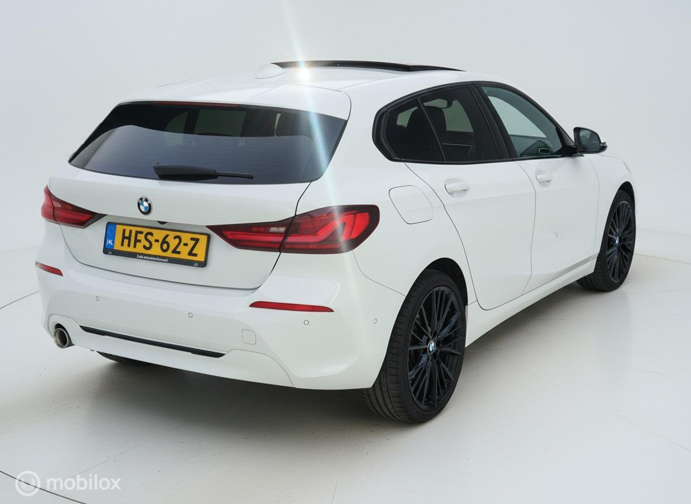 Foto van BMW 118i