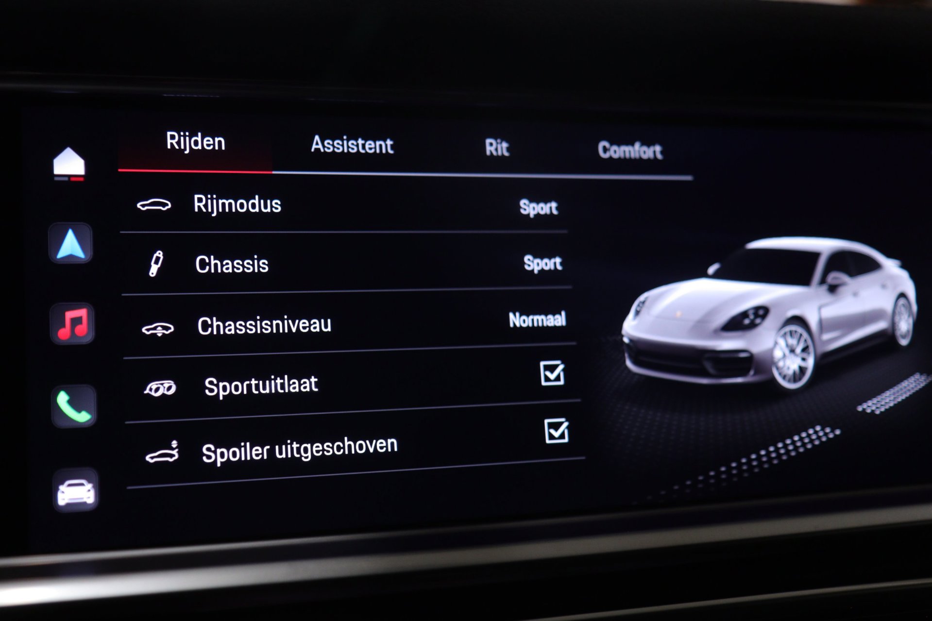 Foto van Porsche Panamera 4 E-hybrid