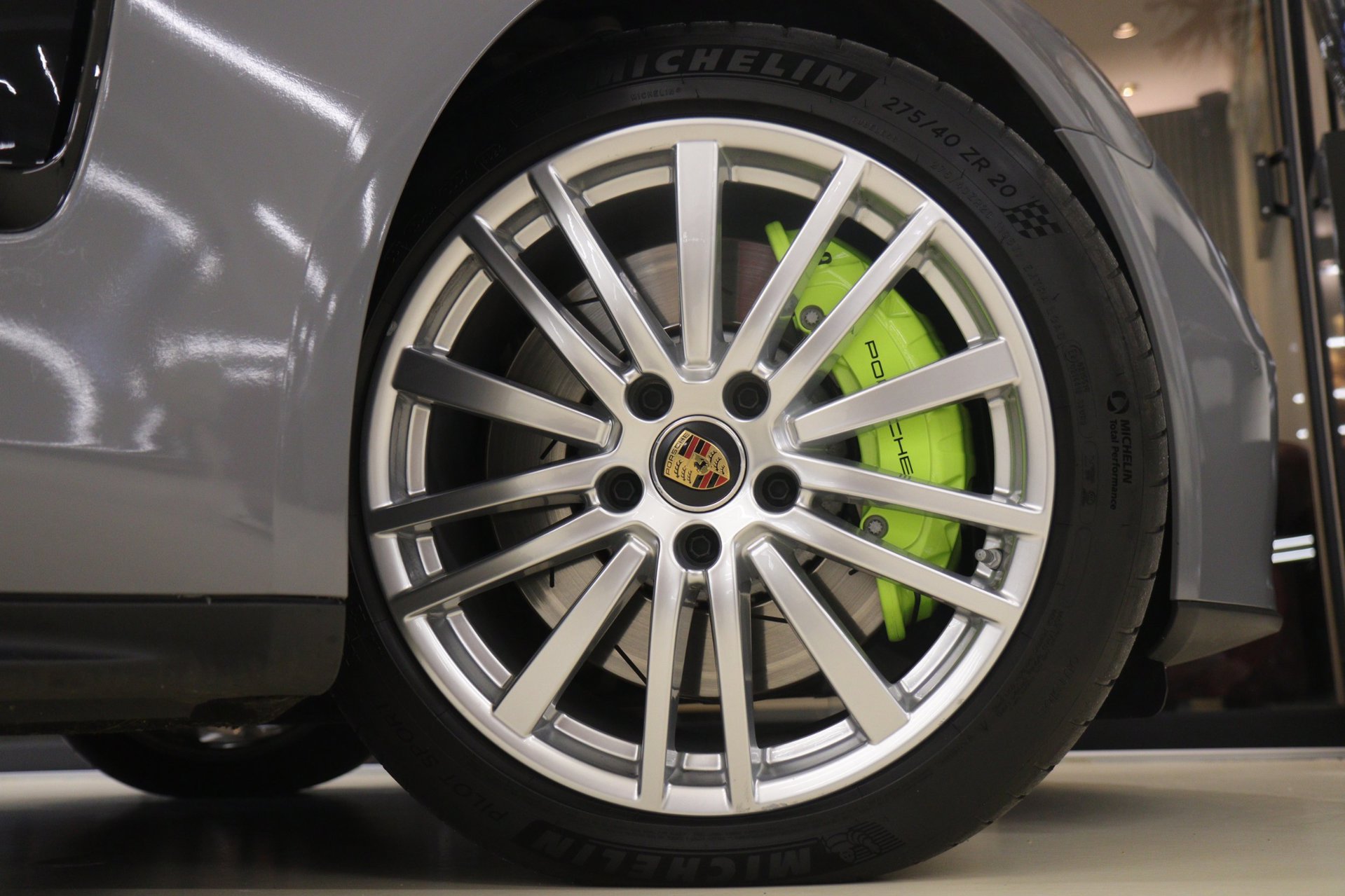 Foto van Porsche Panamera 4 E-hybrid