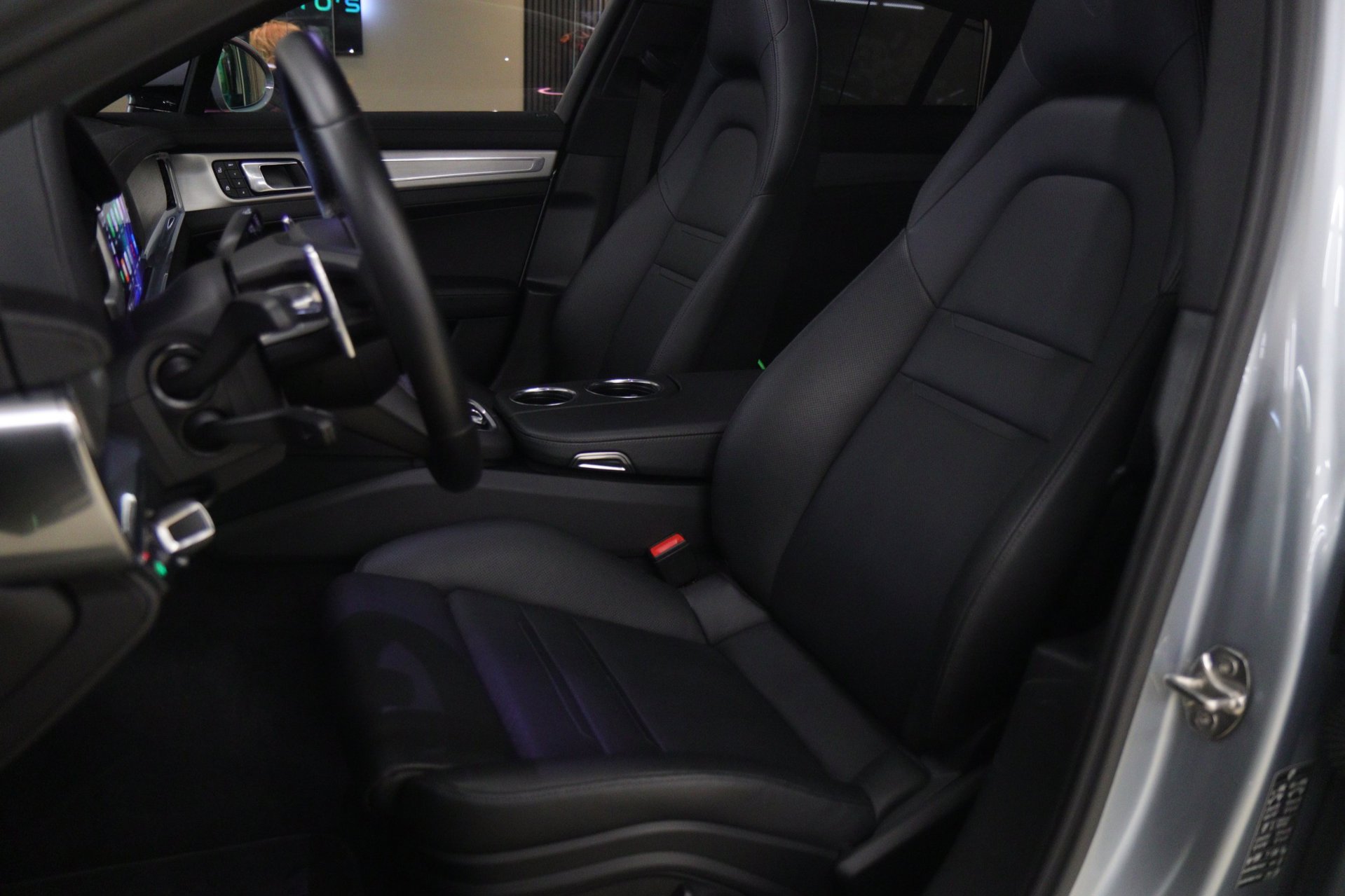 Foto van Porsche Panamera 4 E-hybrid