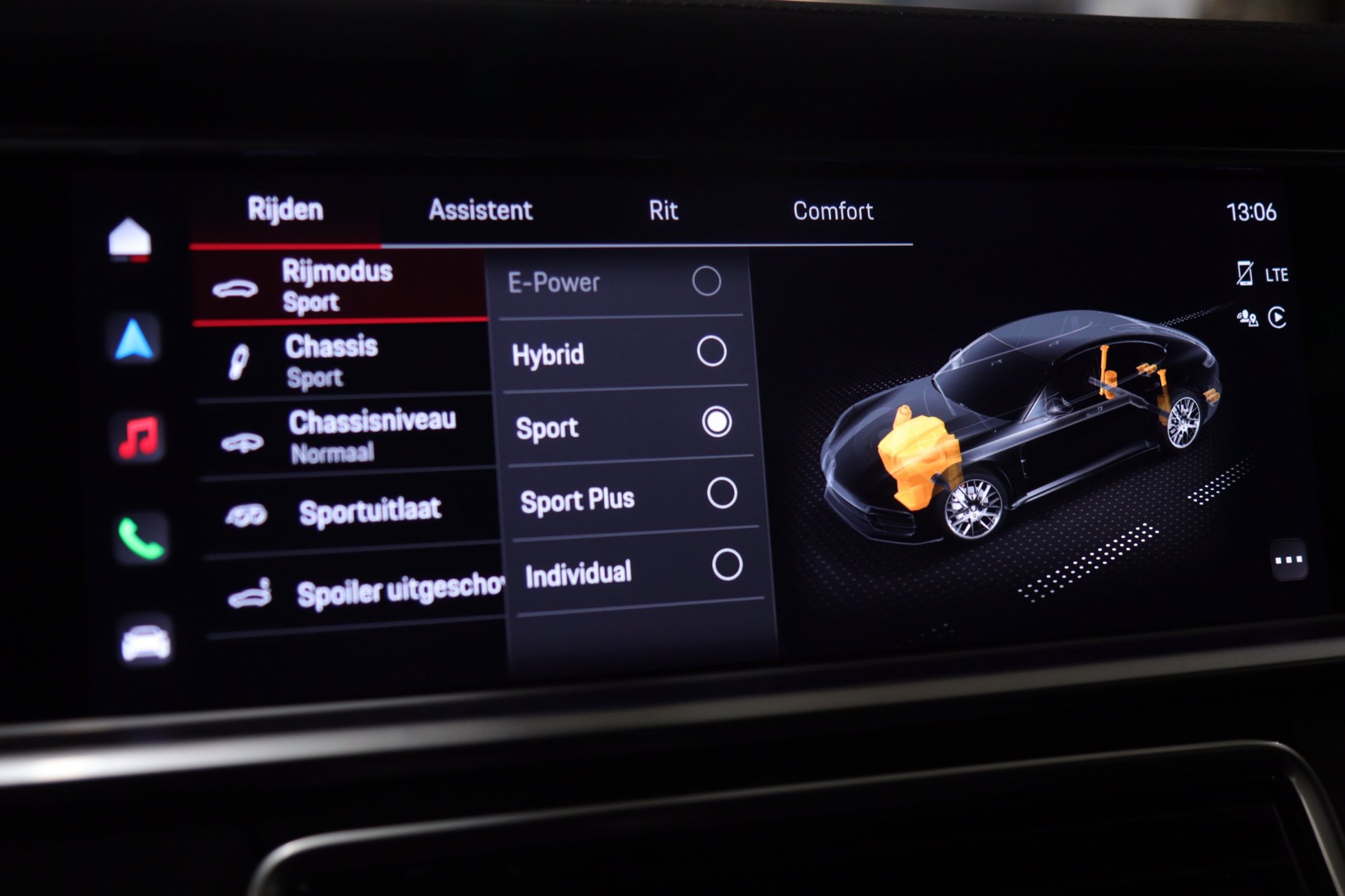 Foto van Porsche Panamera 4 E-hybrid