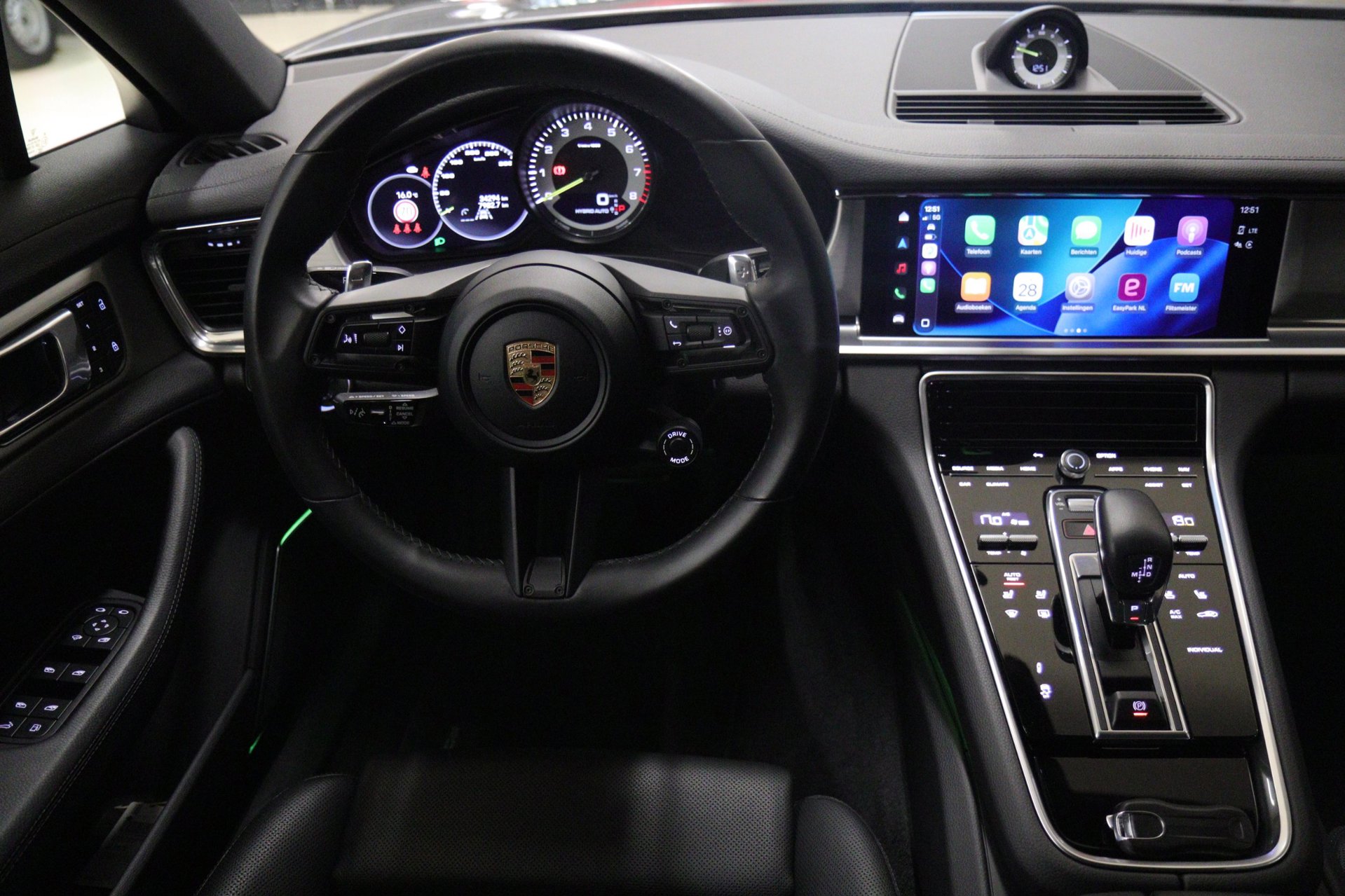 Foto van Porsche Panamera 4 E-hybrid