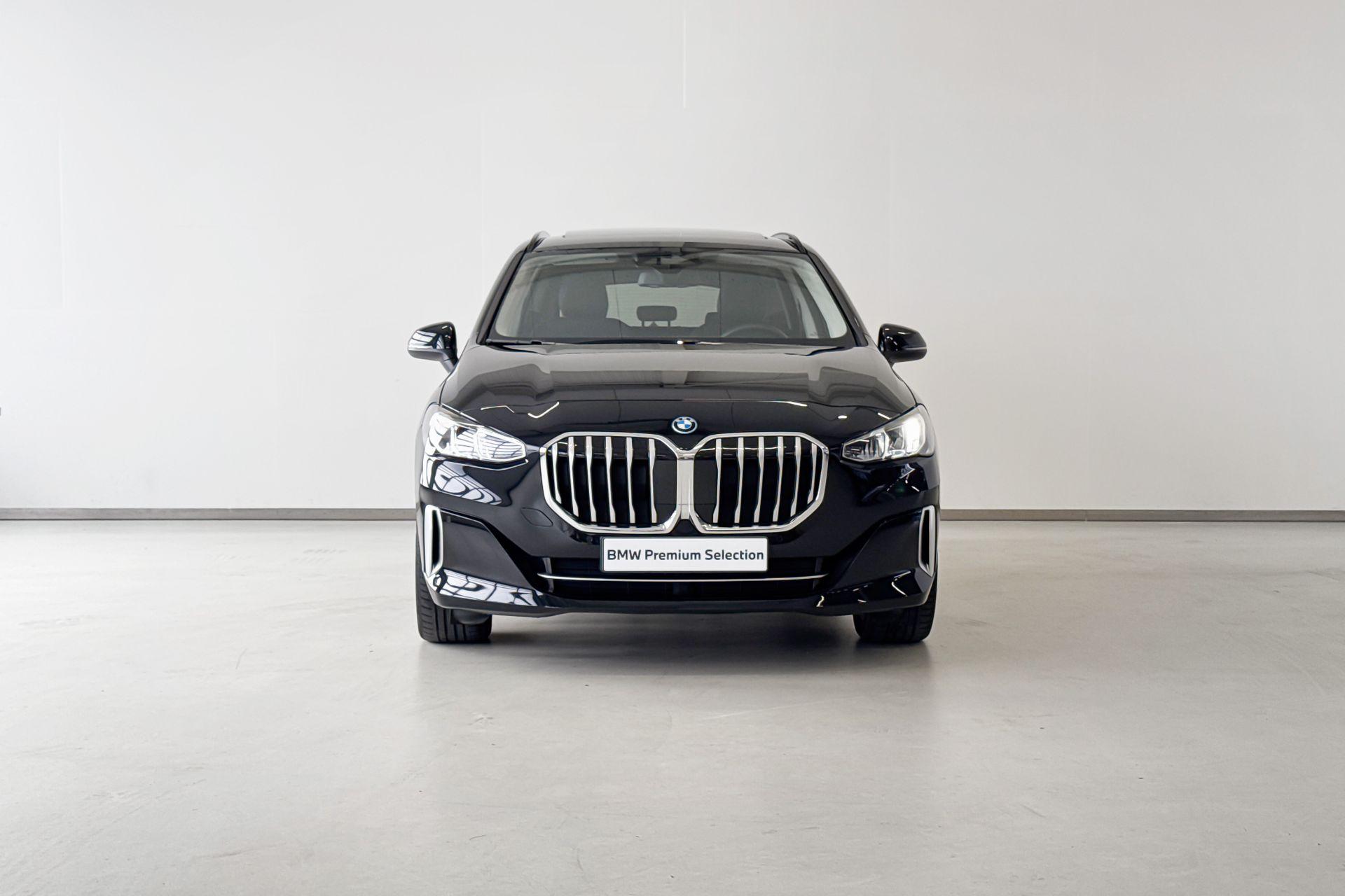 Foto van BMW 225e xDrive Active Tourer