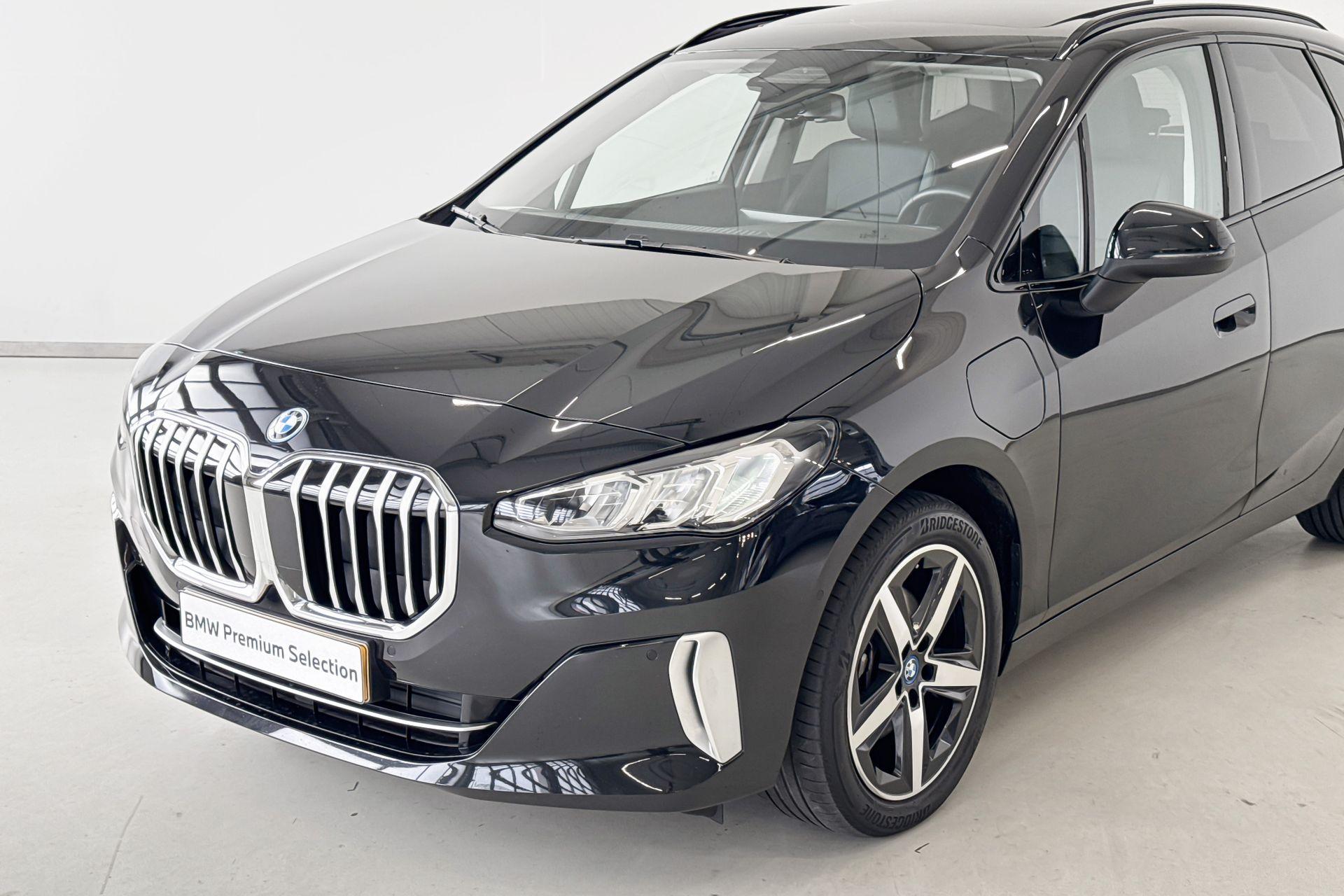 Foto van BMW 225e xDrive Active Tourer