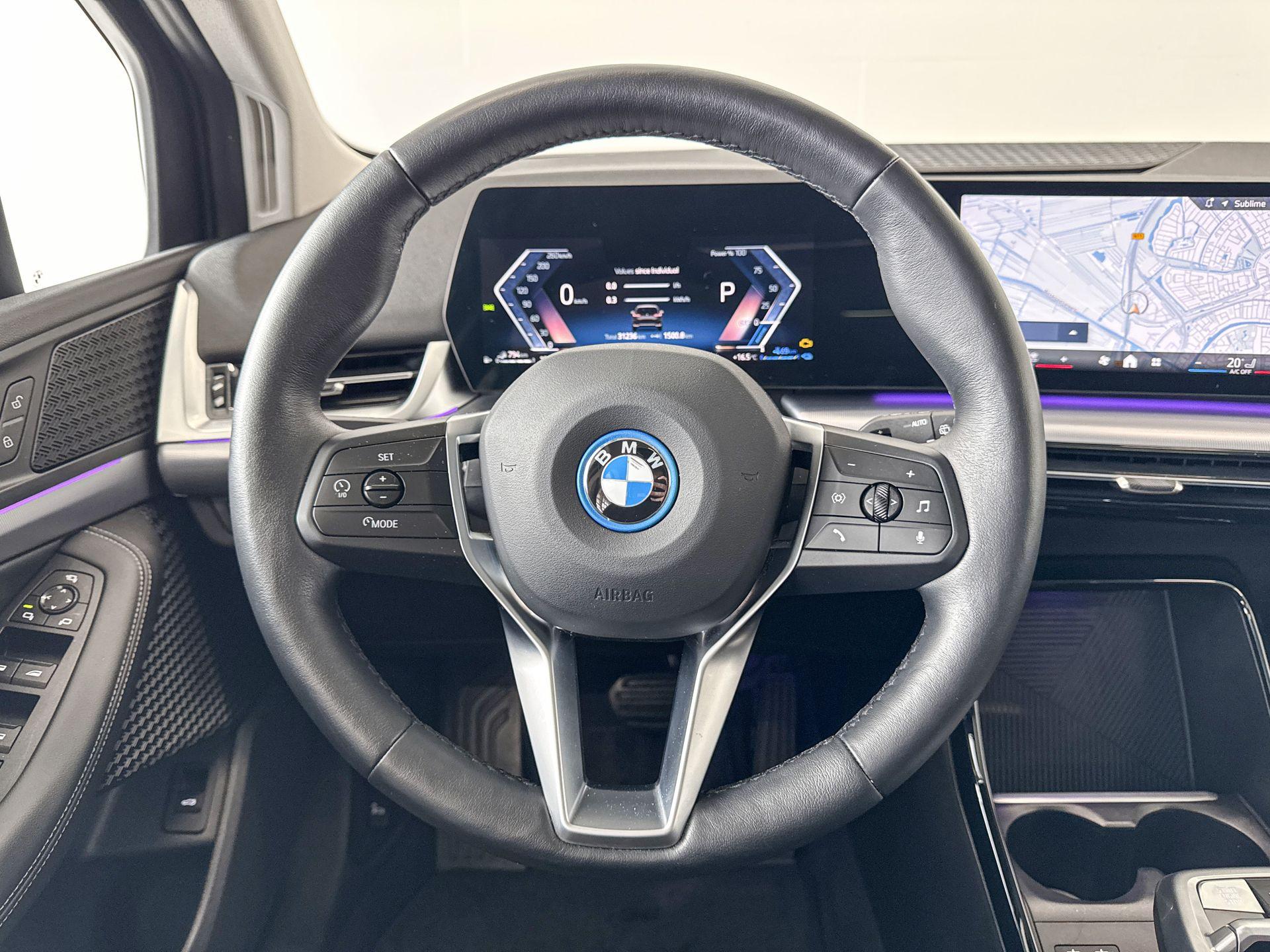 Foto van BMW 225e xDrive Active Tourer
