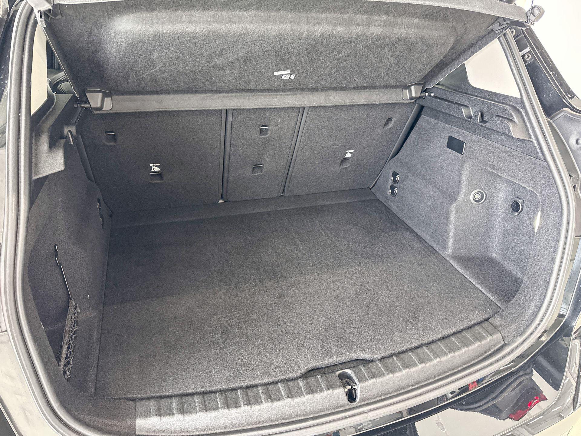 Foto van BMW 225e xDrive Active Tourer