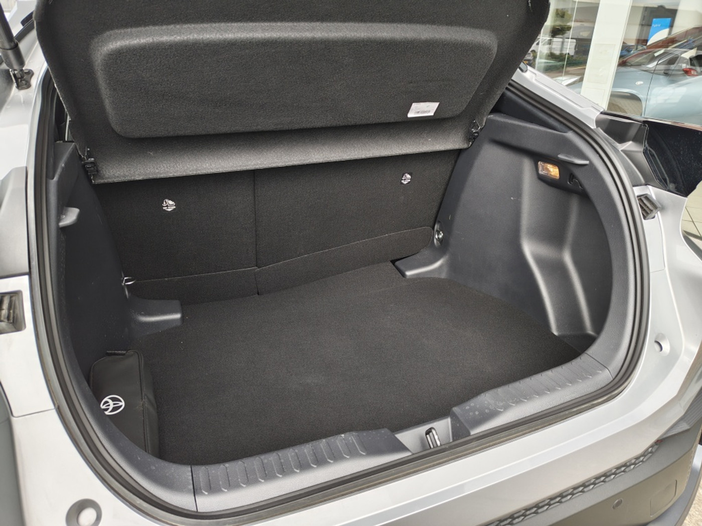 Foto van Toyota Toyota C-hr
