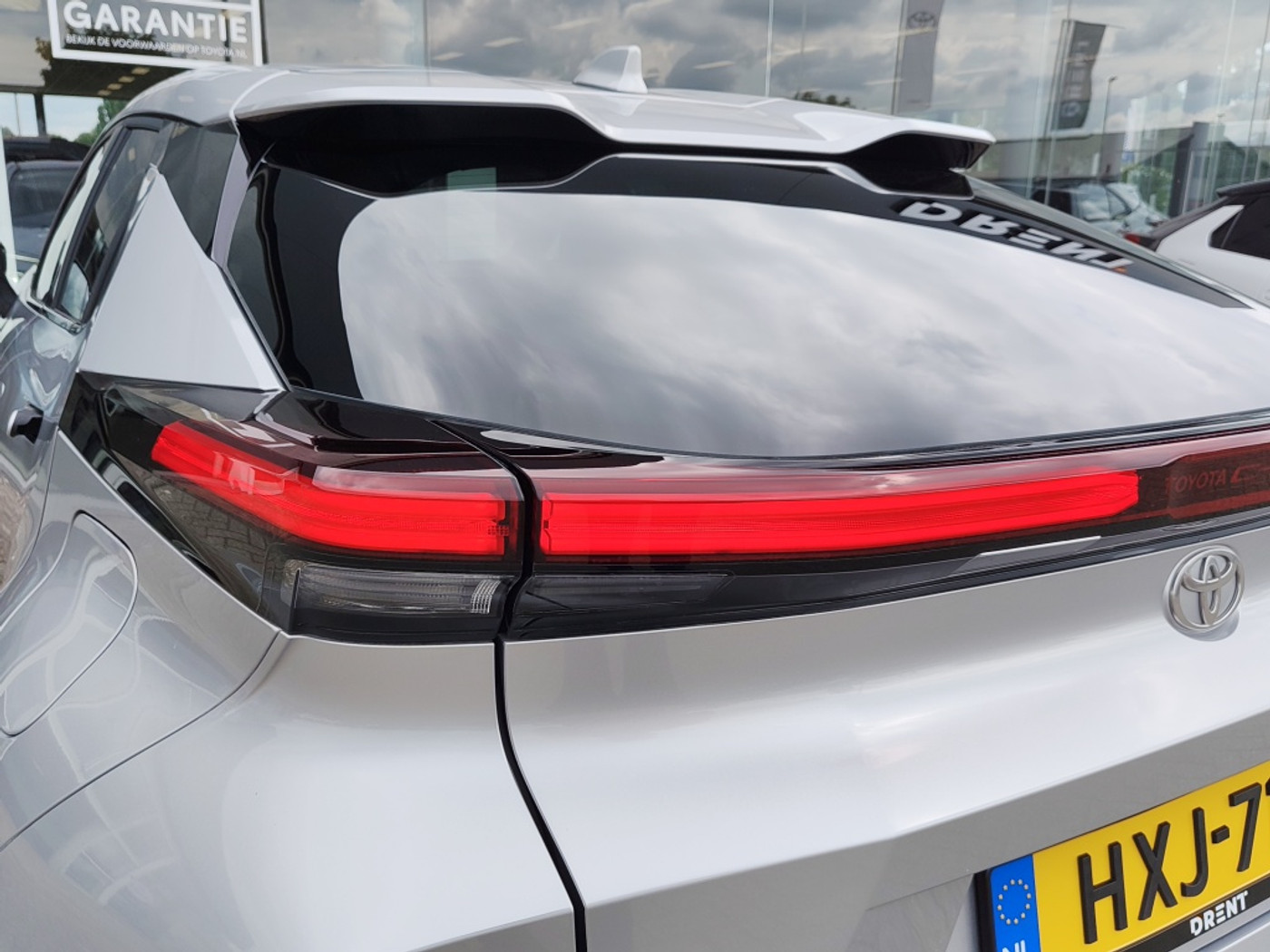 Foto van Toyota Toyota C-hr