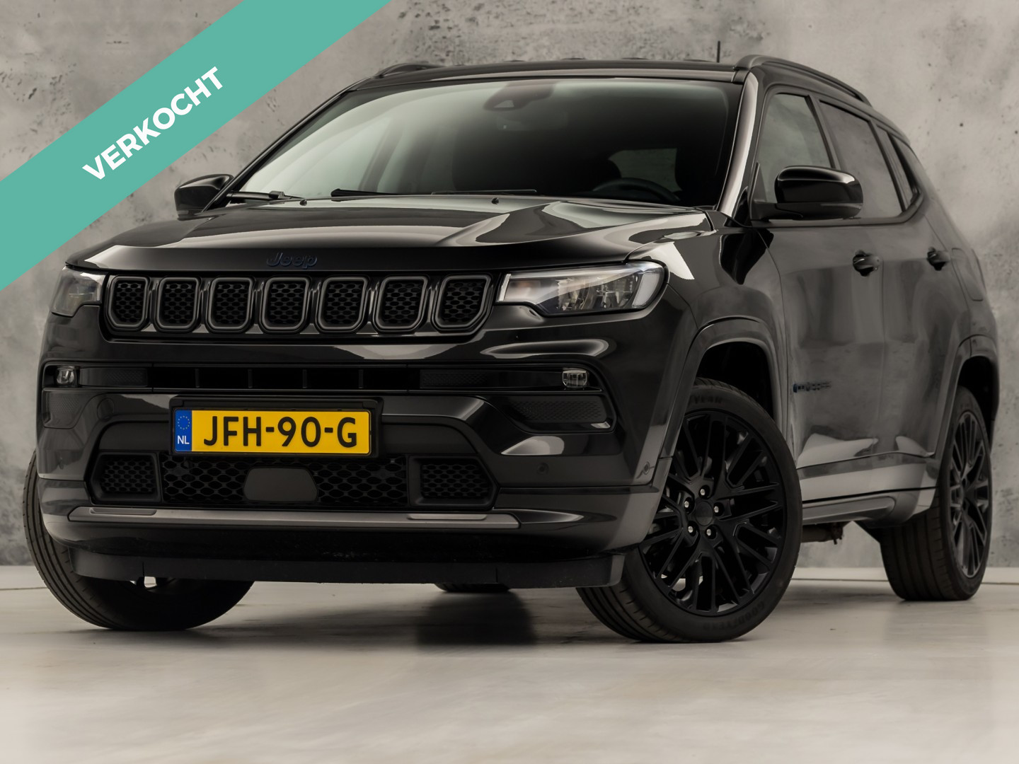 Jeep Compass 4xe 240 Plug-in Hybrid Electric 80th Anniversary 2022 - voorkant
