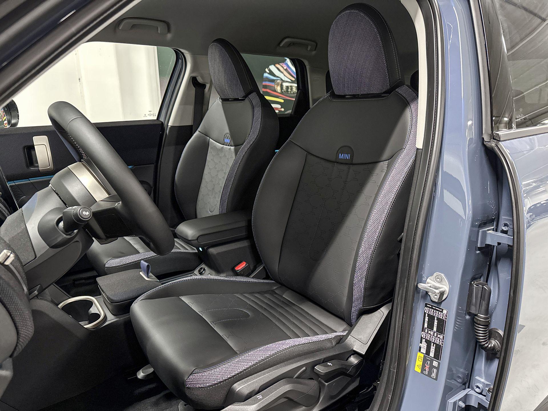 Foto van Mini Countryman E